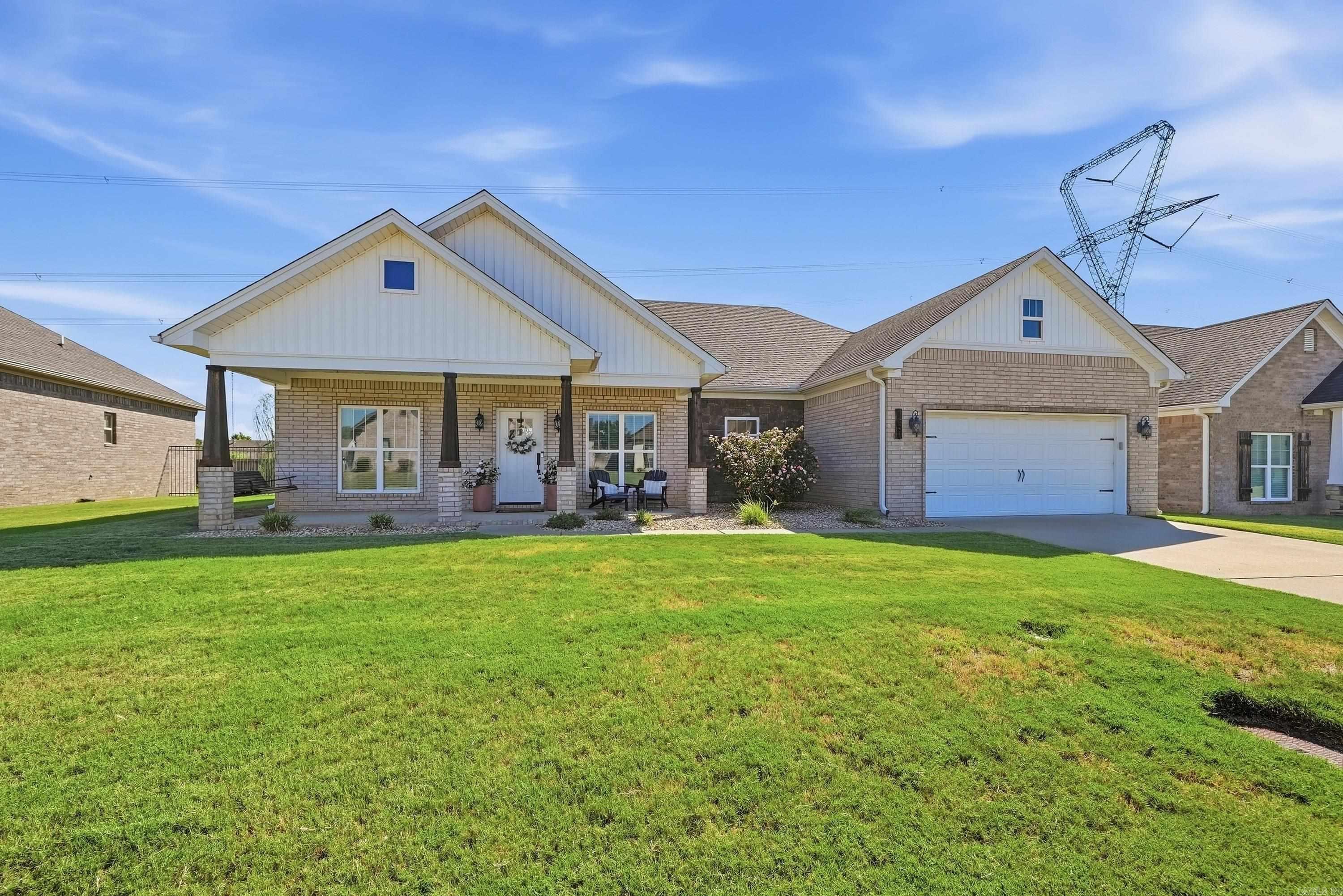 150 Grey Fox Drive — photo