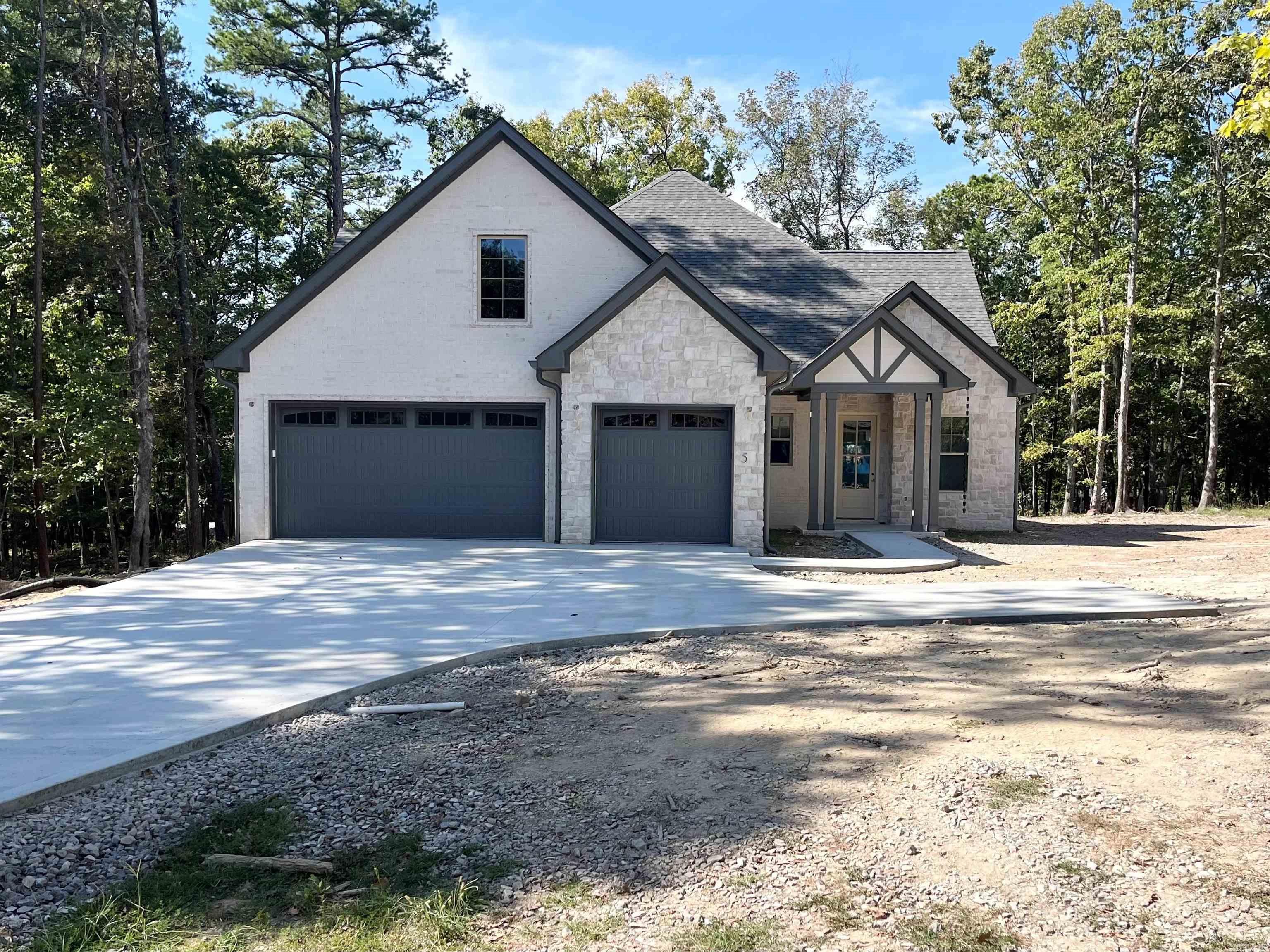 5 Villacarriedo Drive — photo