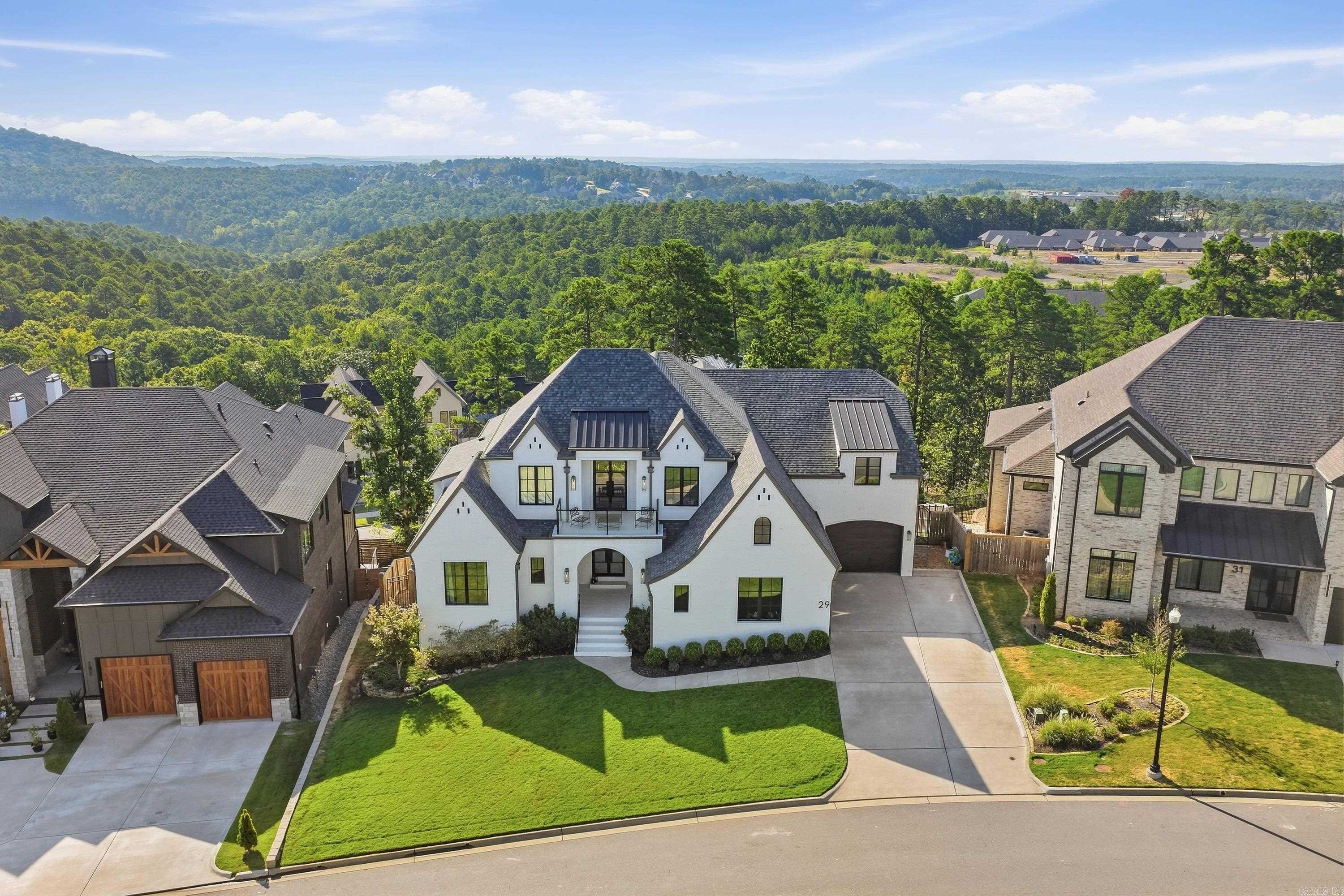 29 Haywood Court — photo