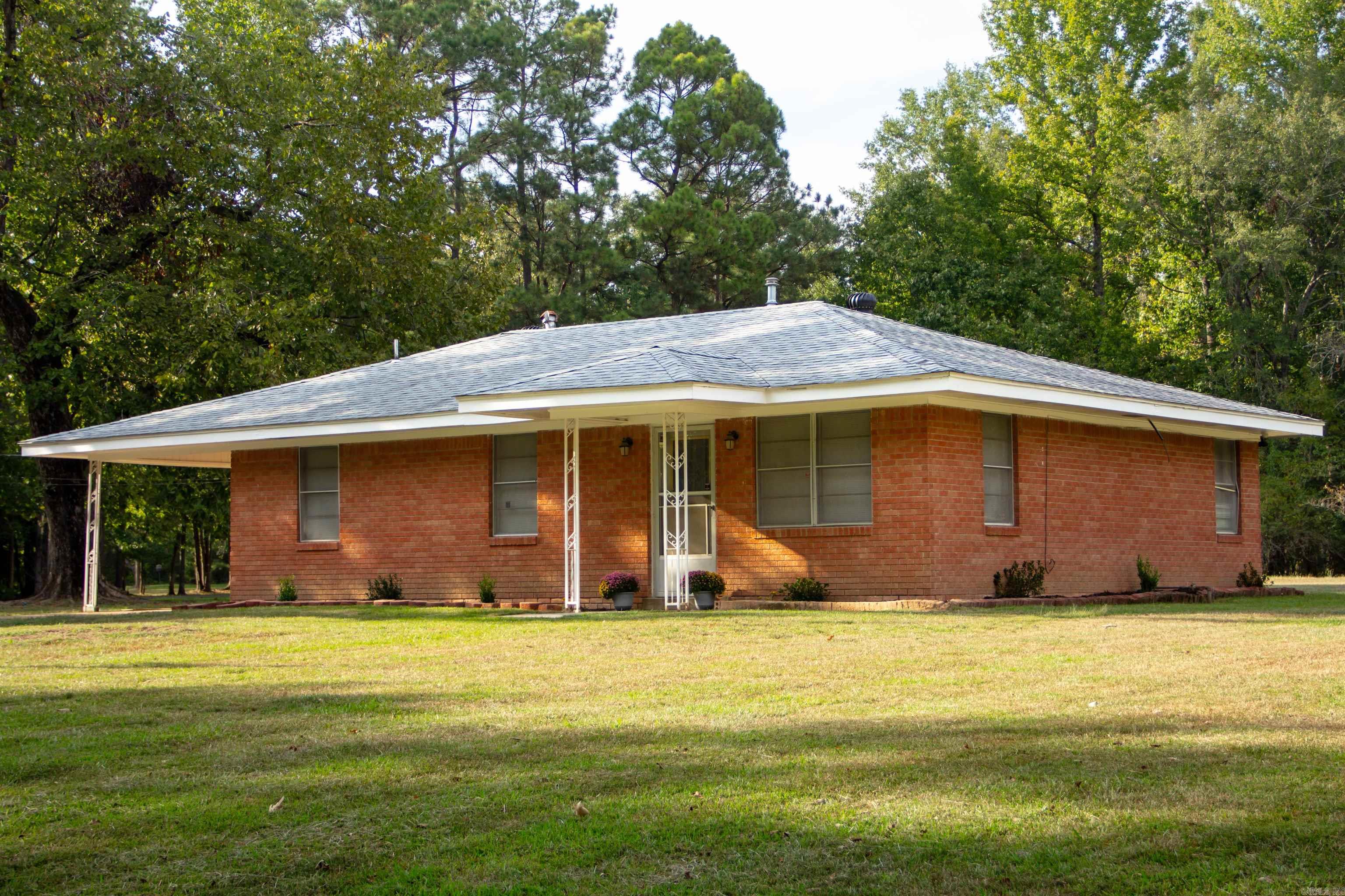 7103 W Jeffcoat Road — photo