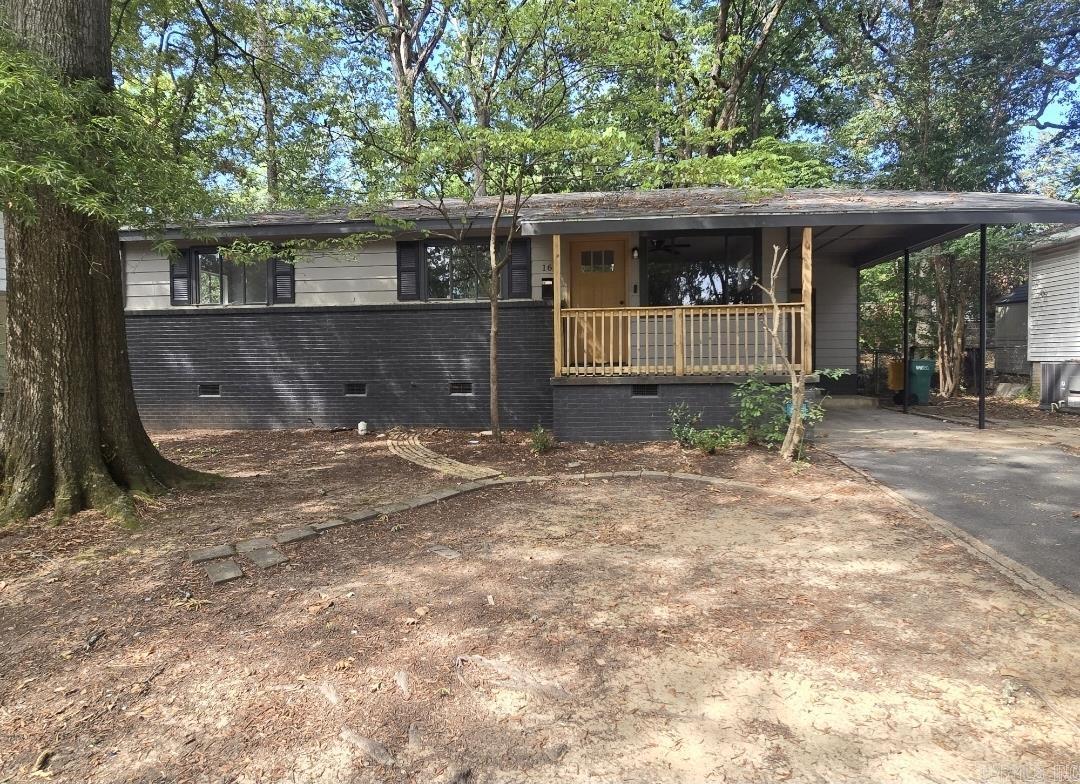 16 Irving Drive — photo