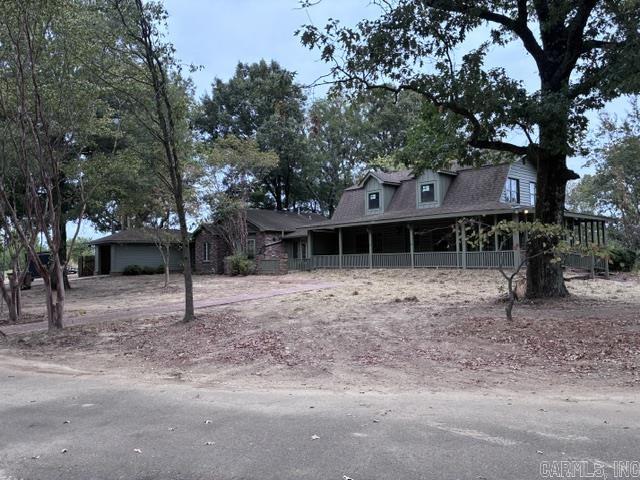1340 E Martin Drive — photo