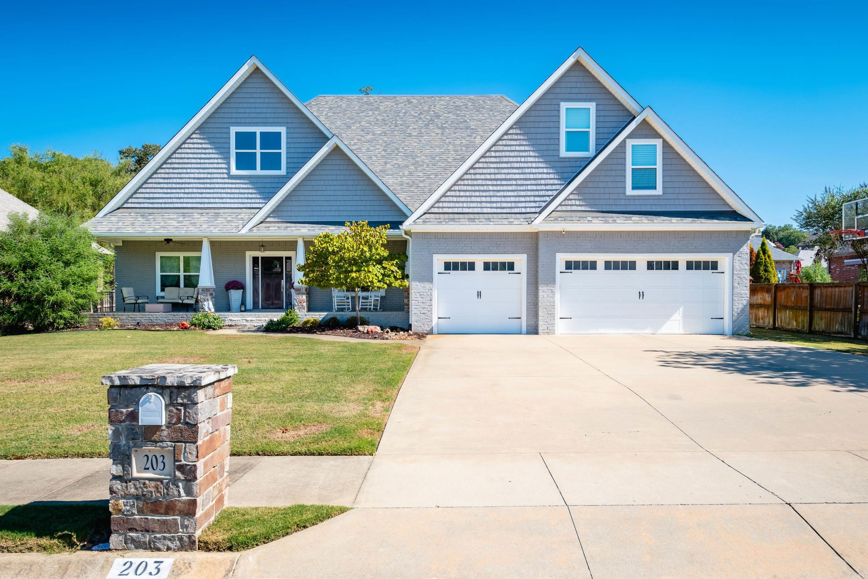 203 Seminole Lane — photo