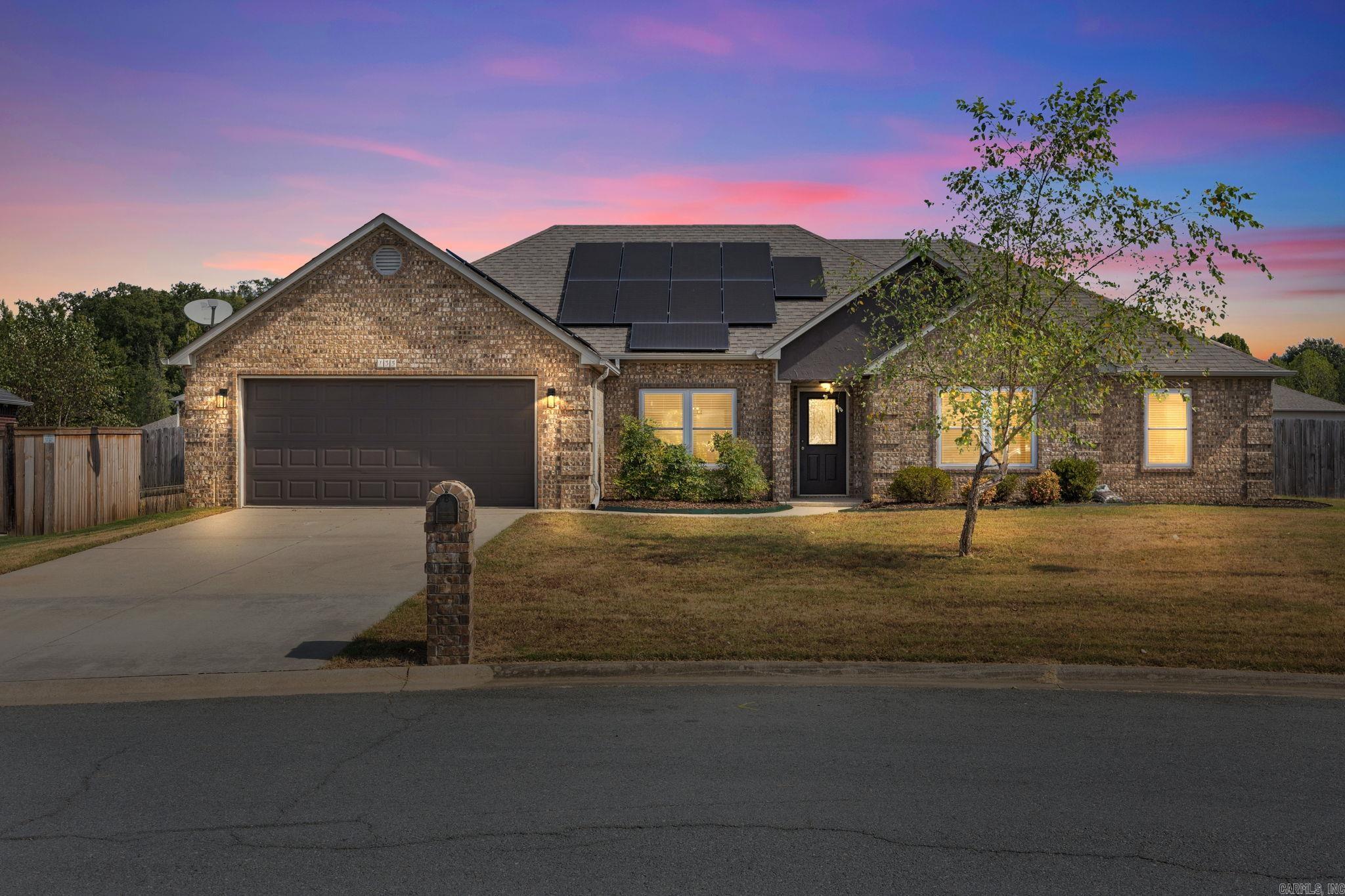 135 Harvick Circle — photo