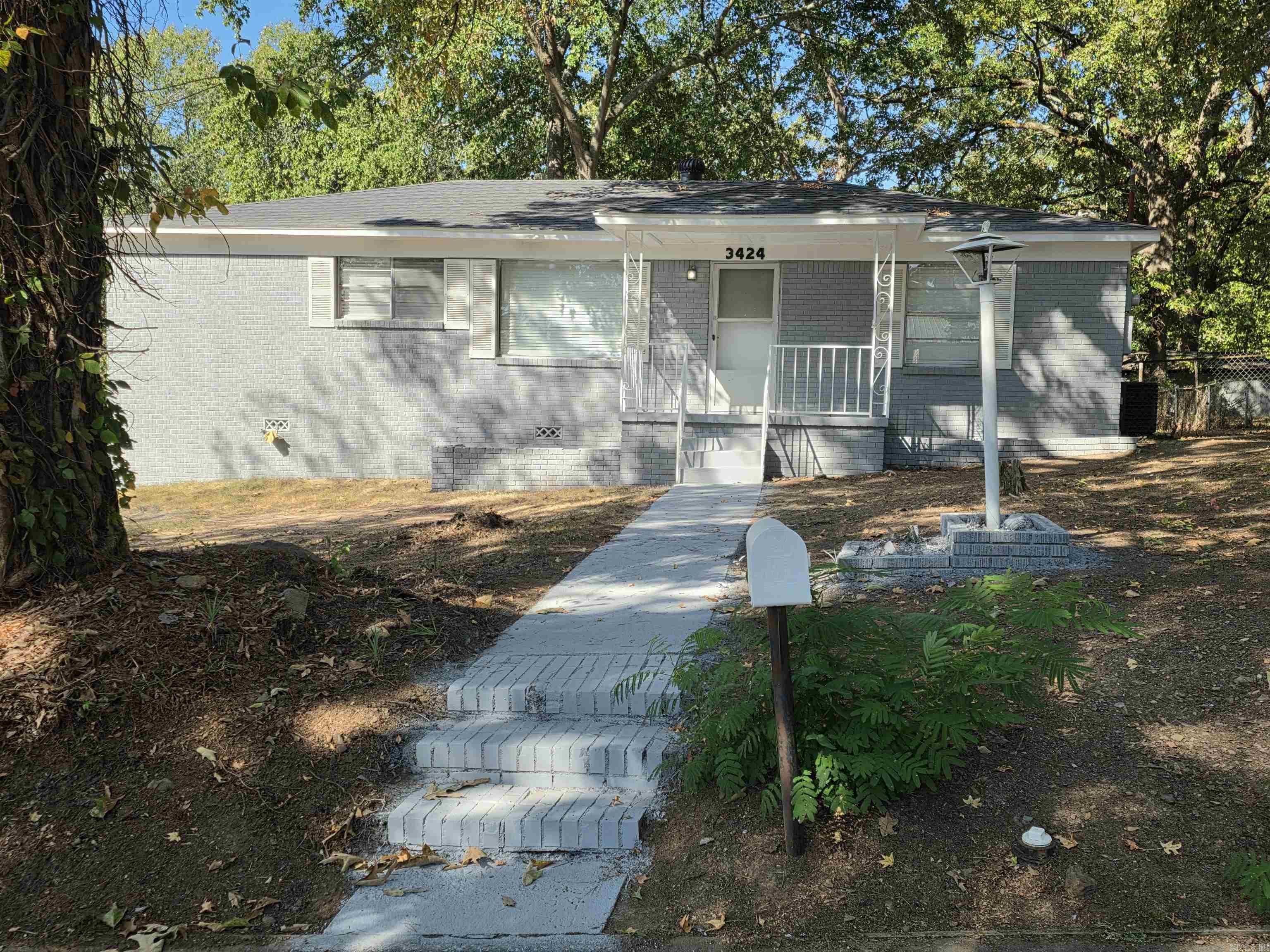 3424 Zion Street — photo