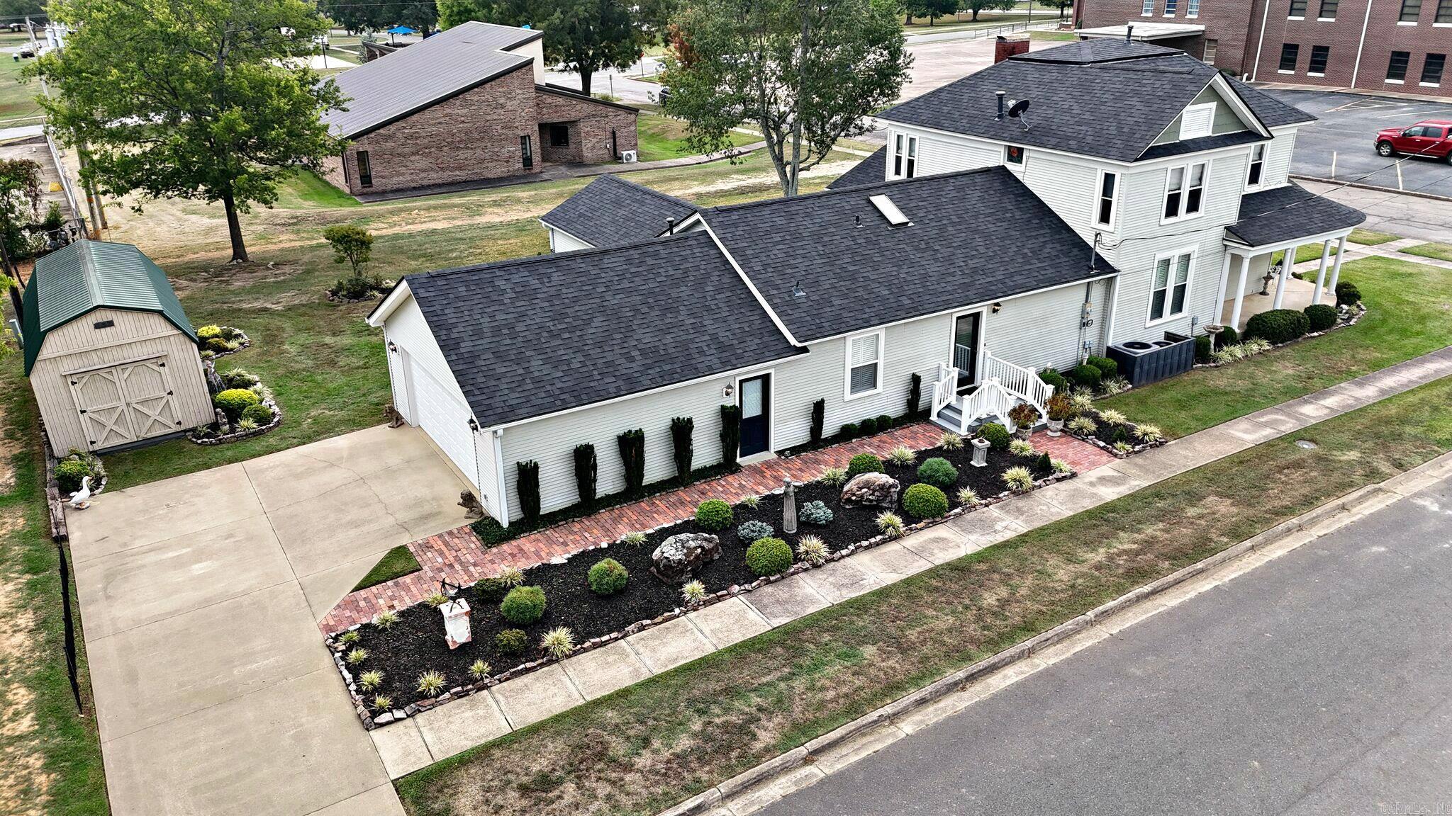 400 Eighth, Mena, AR 71953 — photo 3
