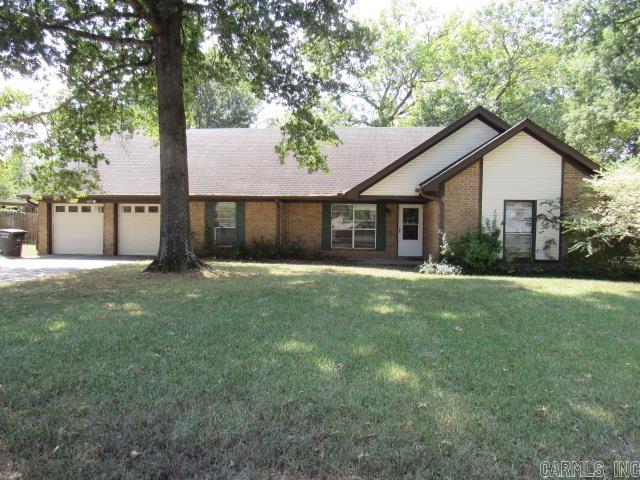201 Berkshire Circle — photo
