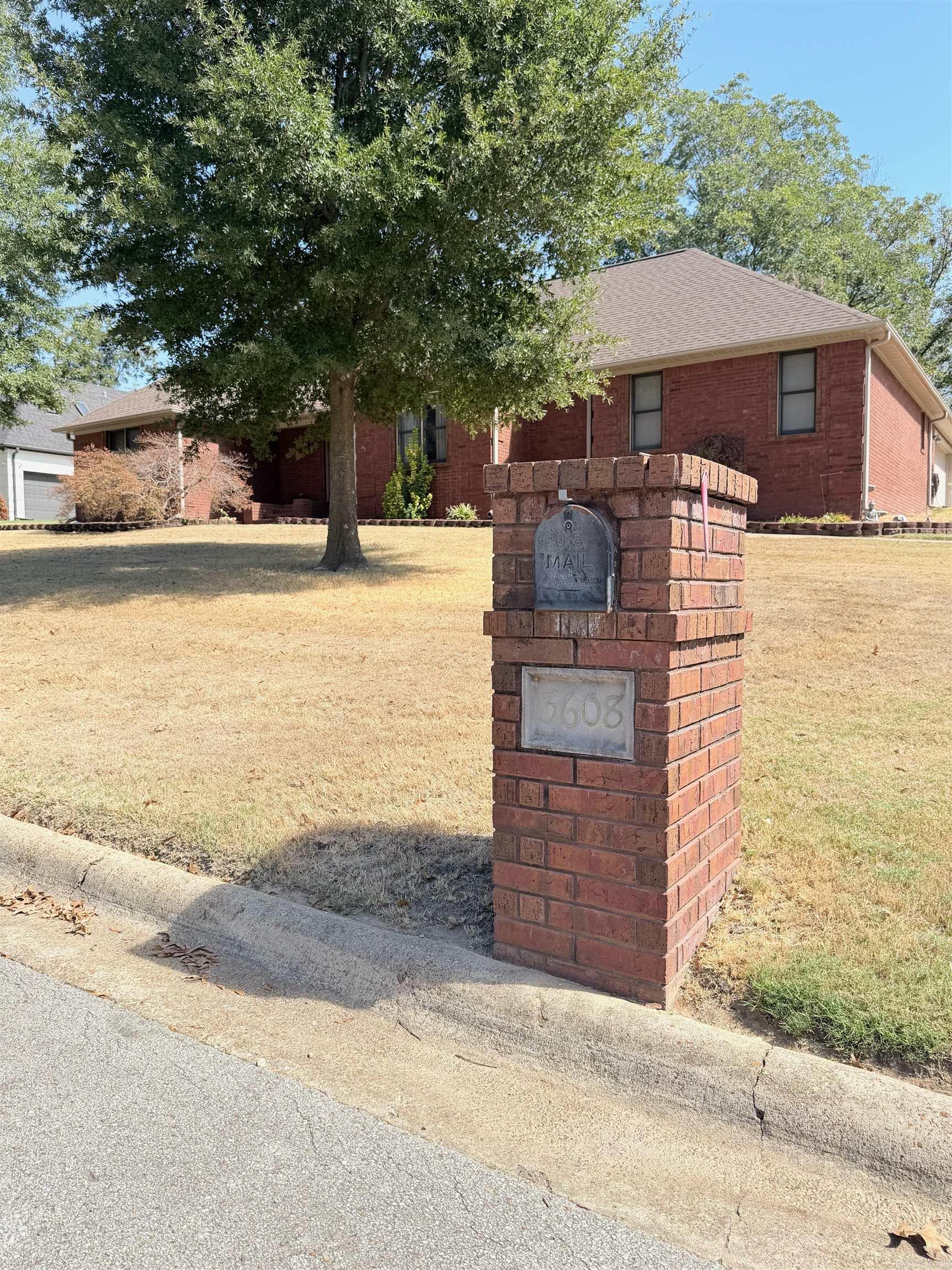 3608 Alabama Road — photo