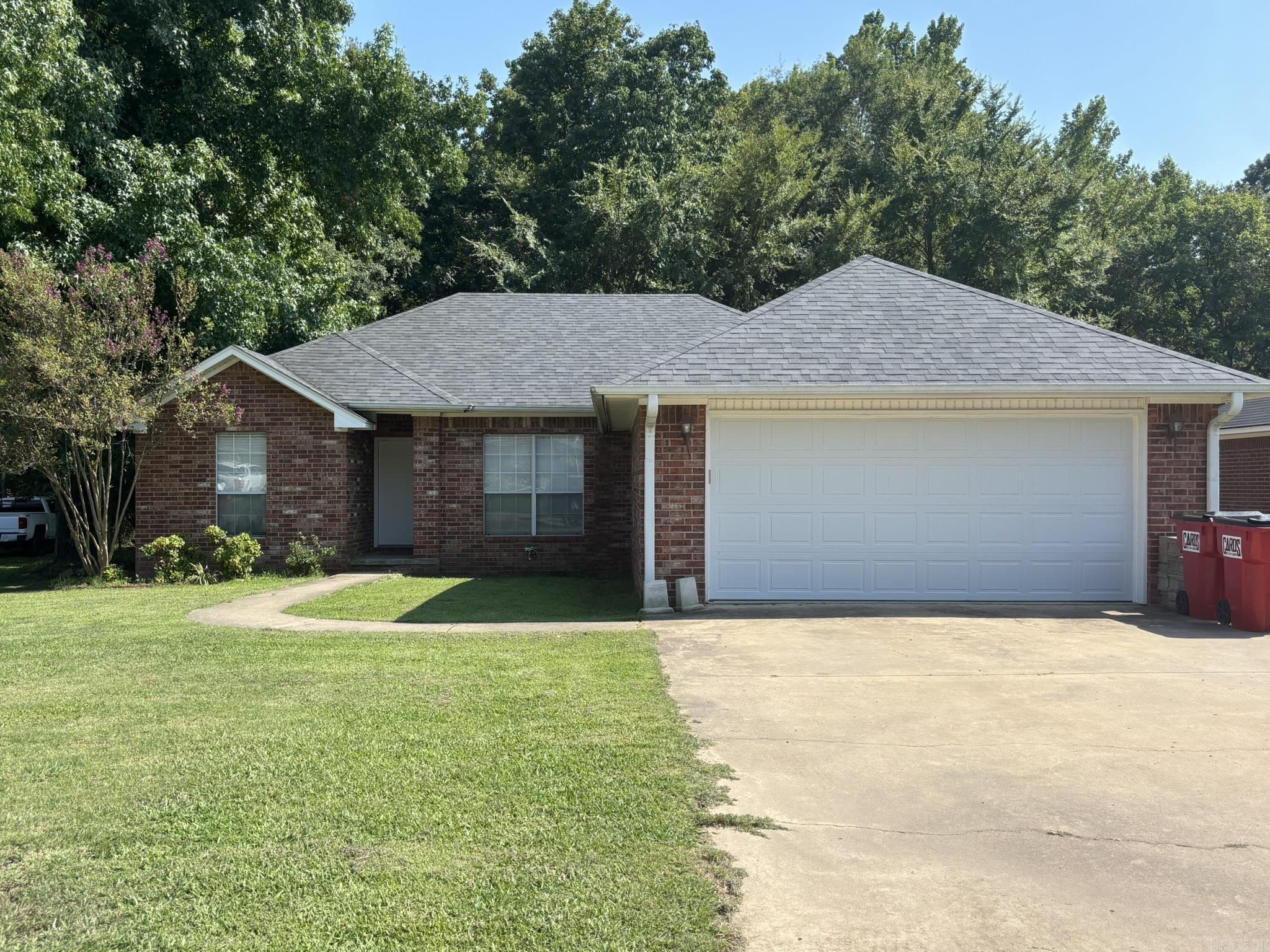 131 Willow Creek Drive — photo