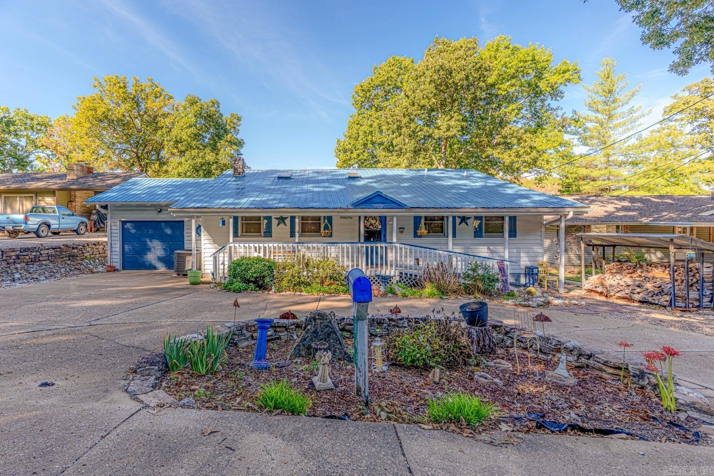 246 E Lakeshore Drive — photo