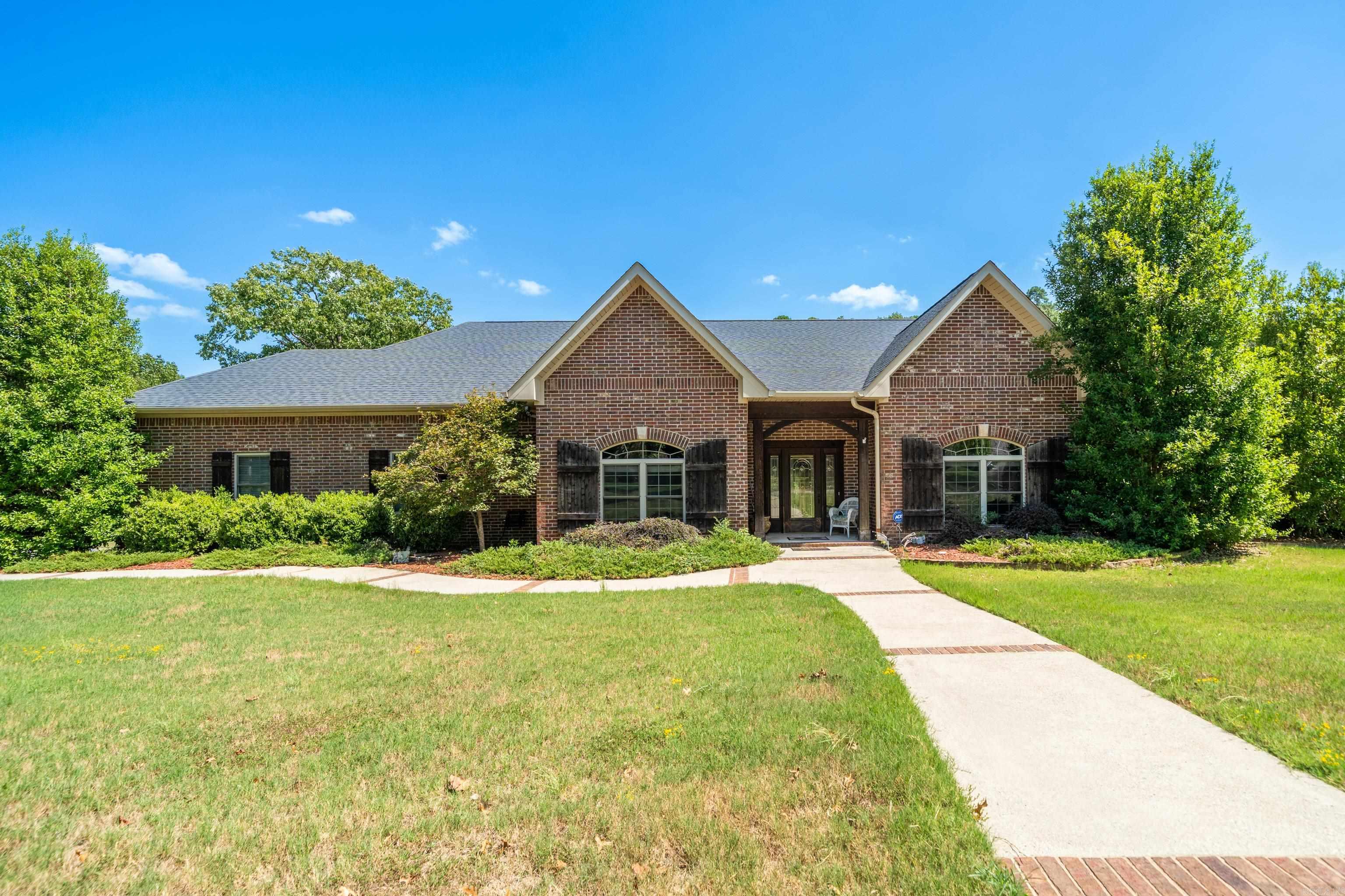 320 Quail Creek Road — photo