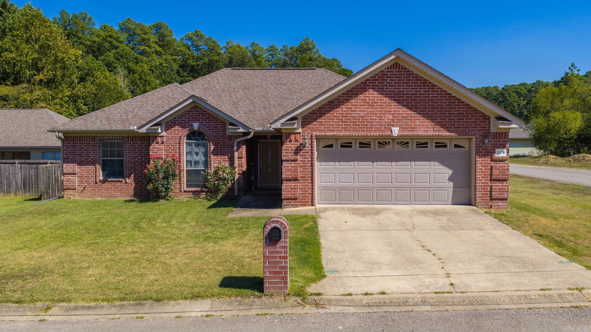 7004 Belmont Cove — photo