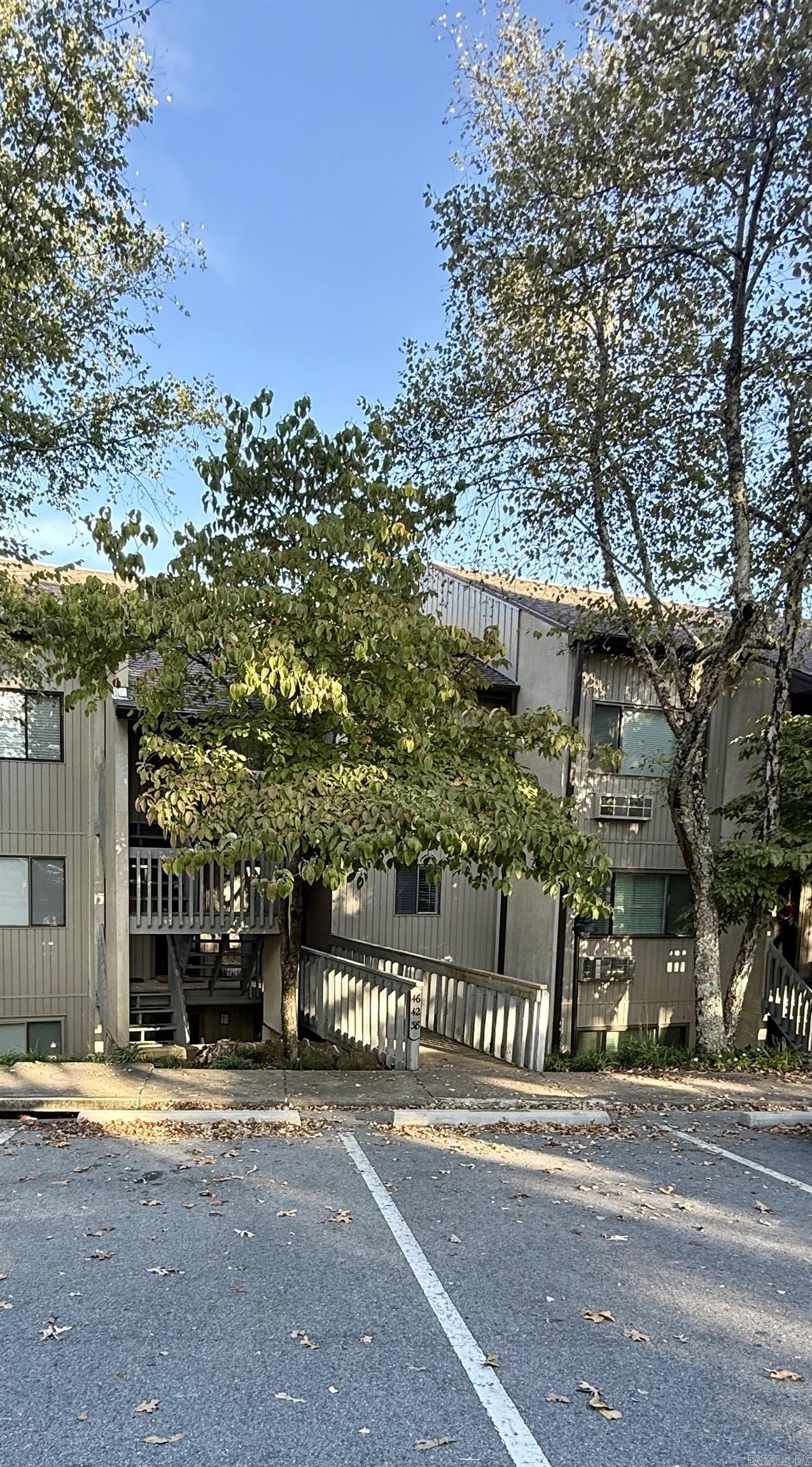 125 Chelsea #38 Drive — photo