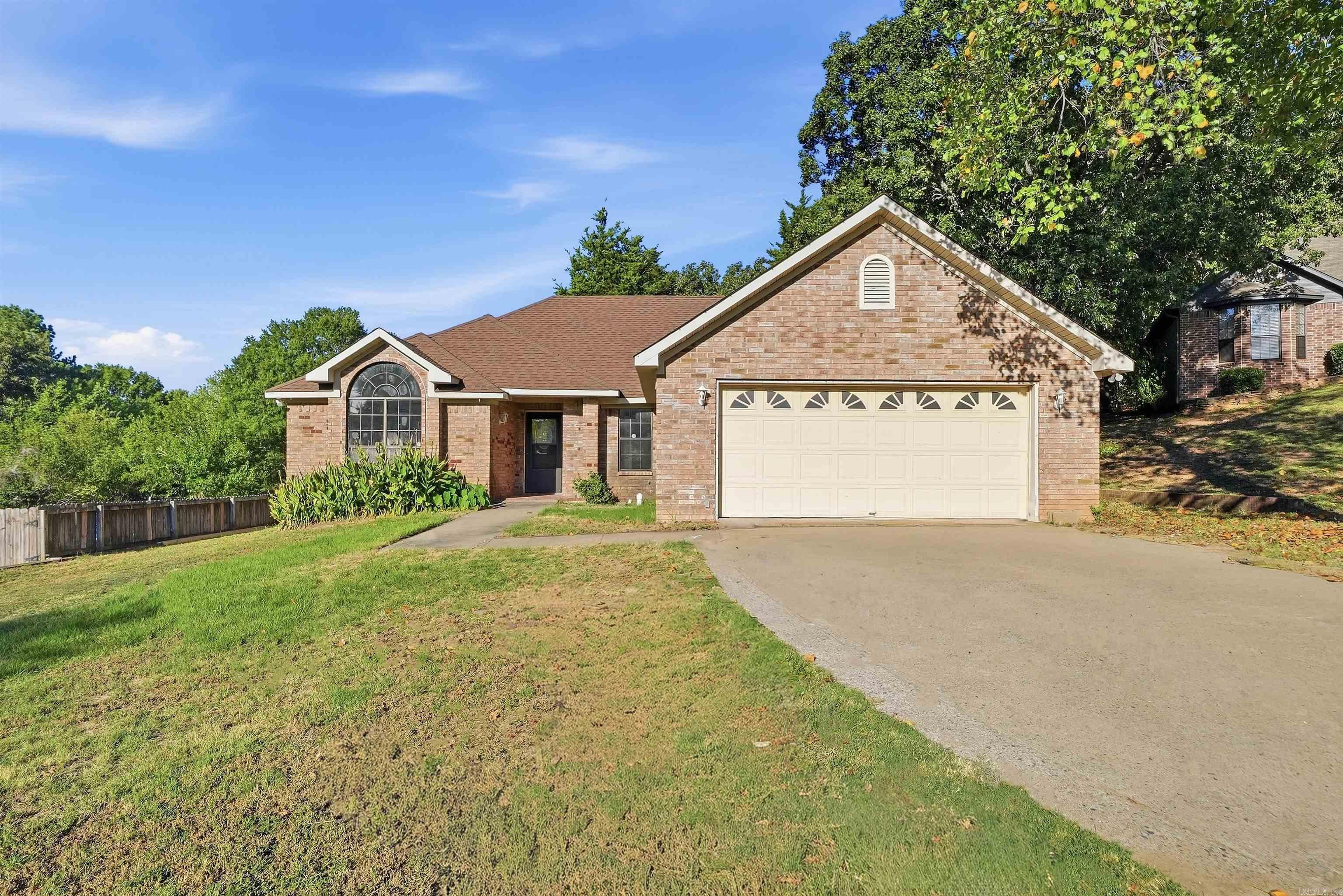 2575 Morse Drive — photo