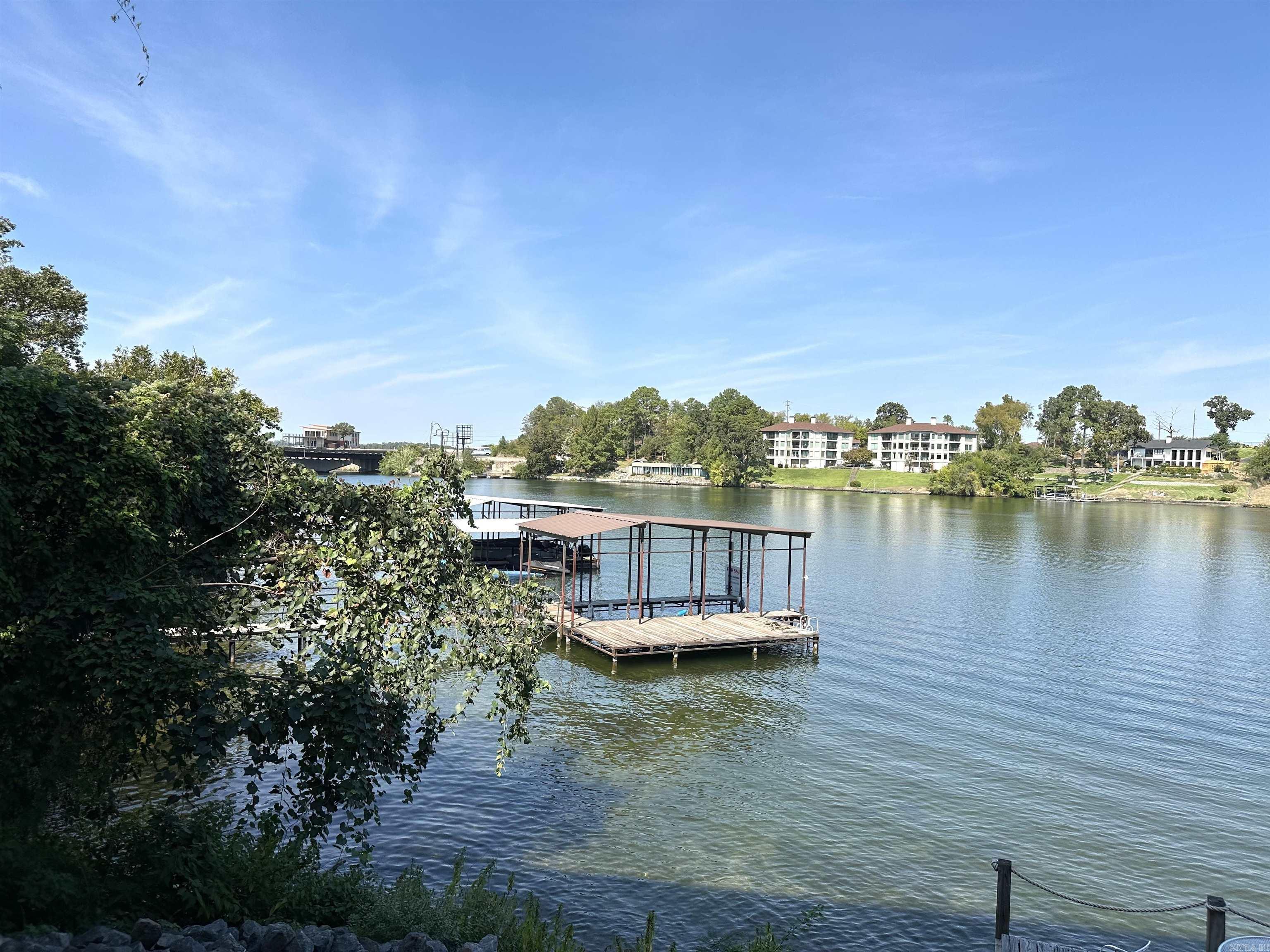 117 Lookout Point — photo