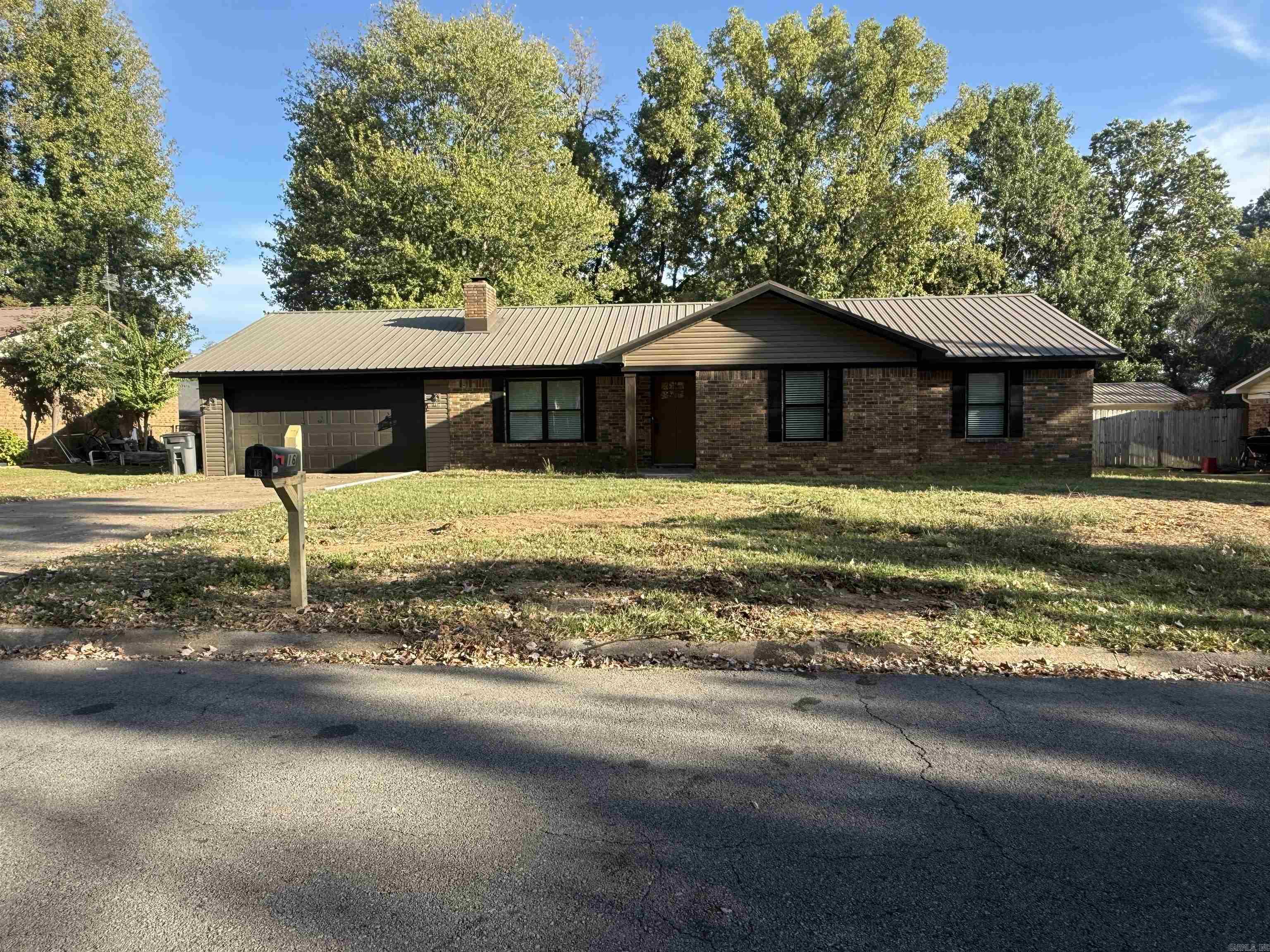 16 Whippoorwill Drive — photo
