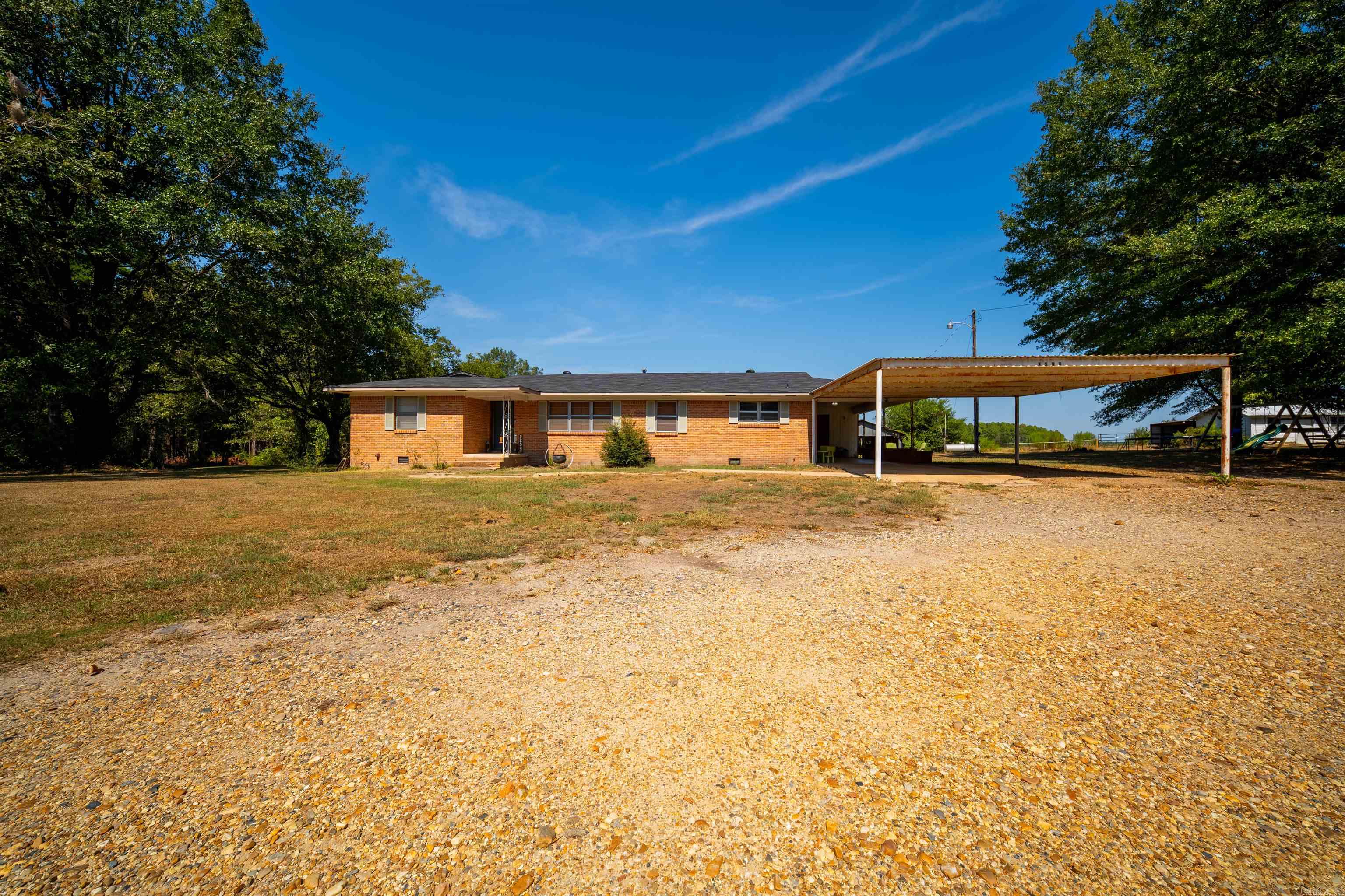 7654 Mount Holly Highway — photo