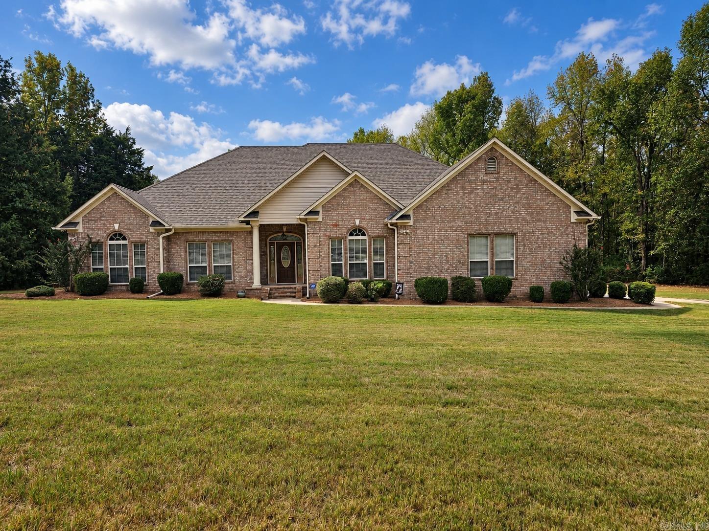 116 Huffman Court — photo