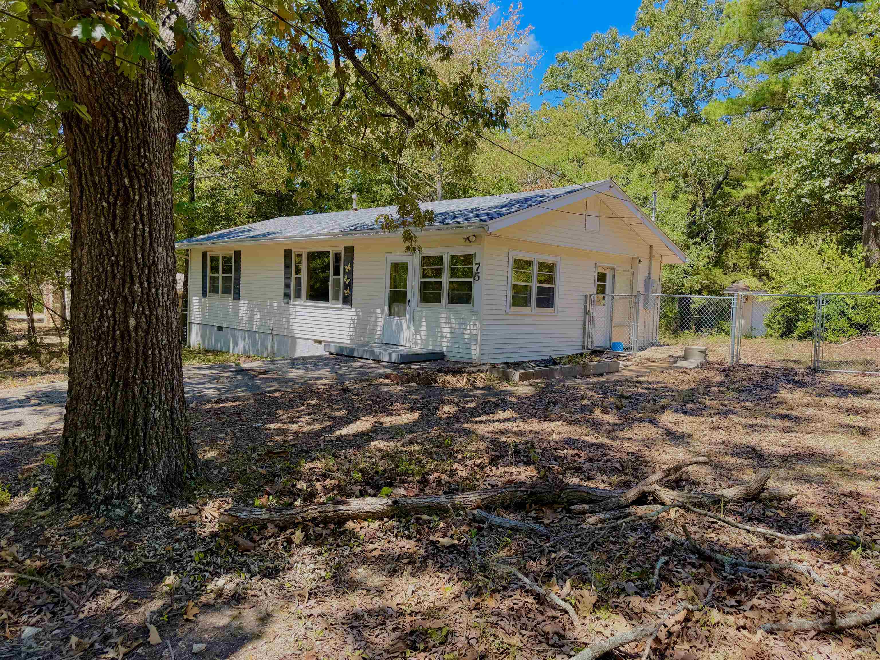 75 Shoshone Drive — photo