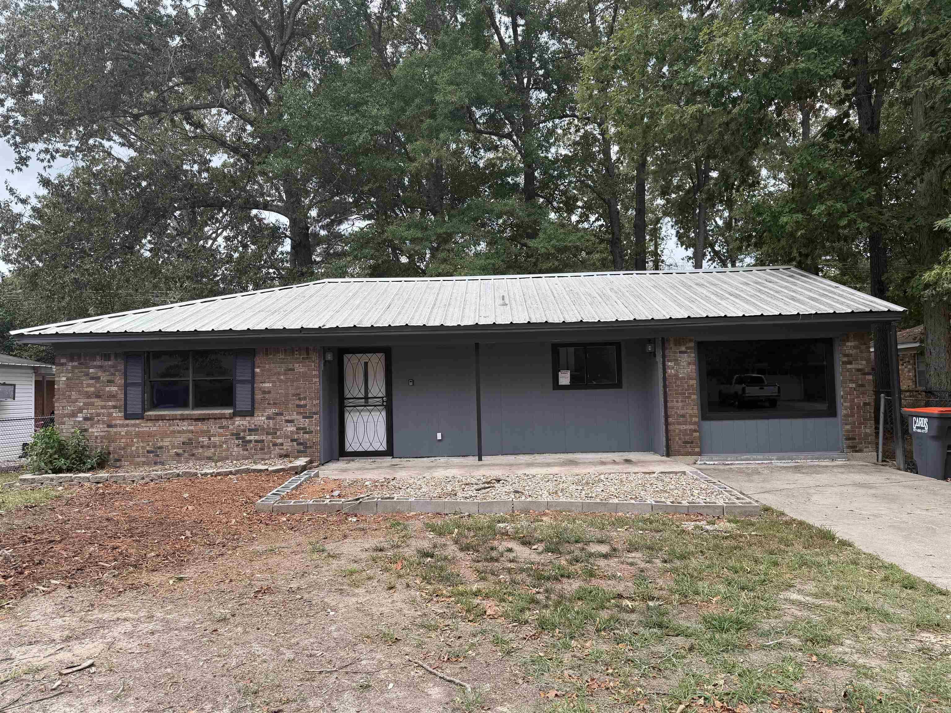 3504 Shamrock Drive — photo