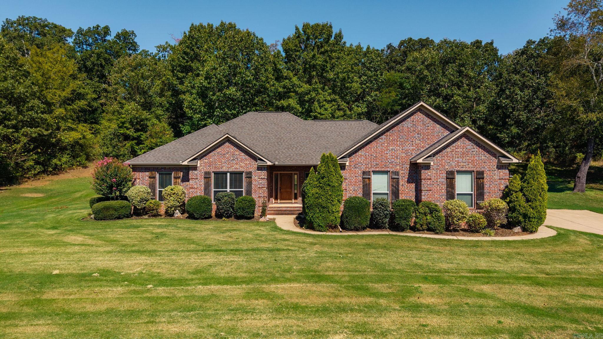 23 Sablewood Drive — photo