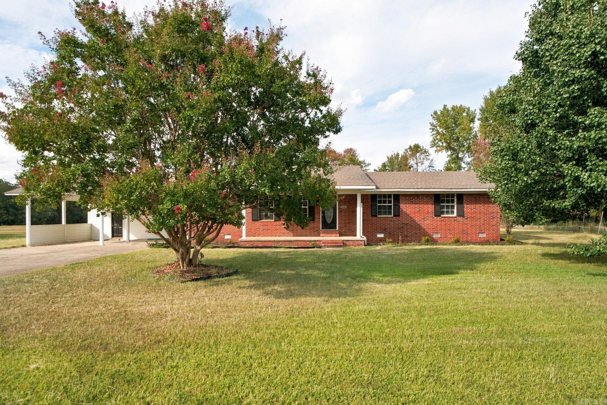 110 W Alabama Street — photo