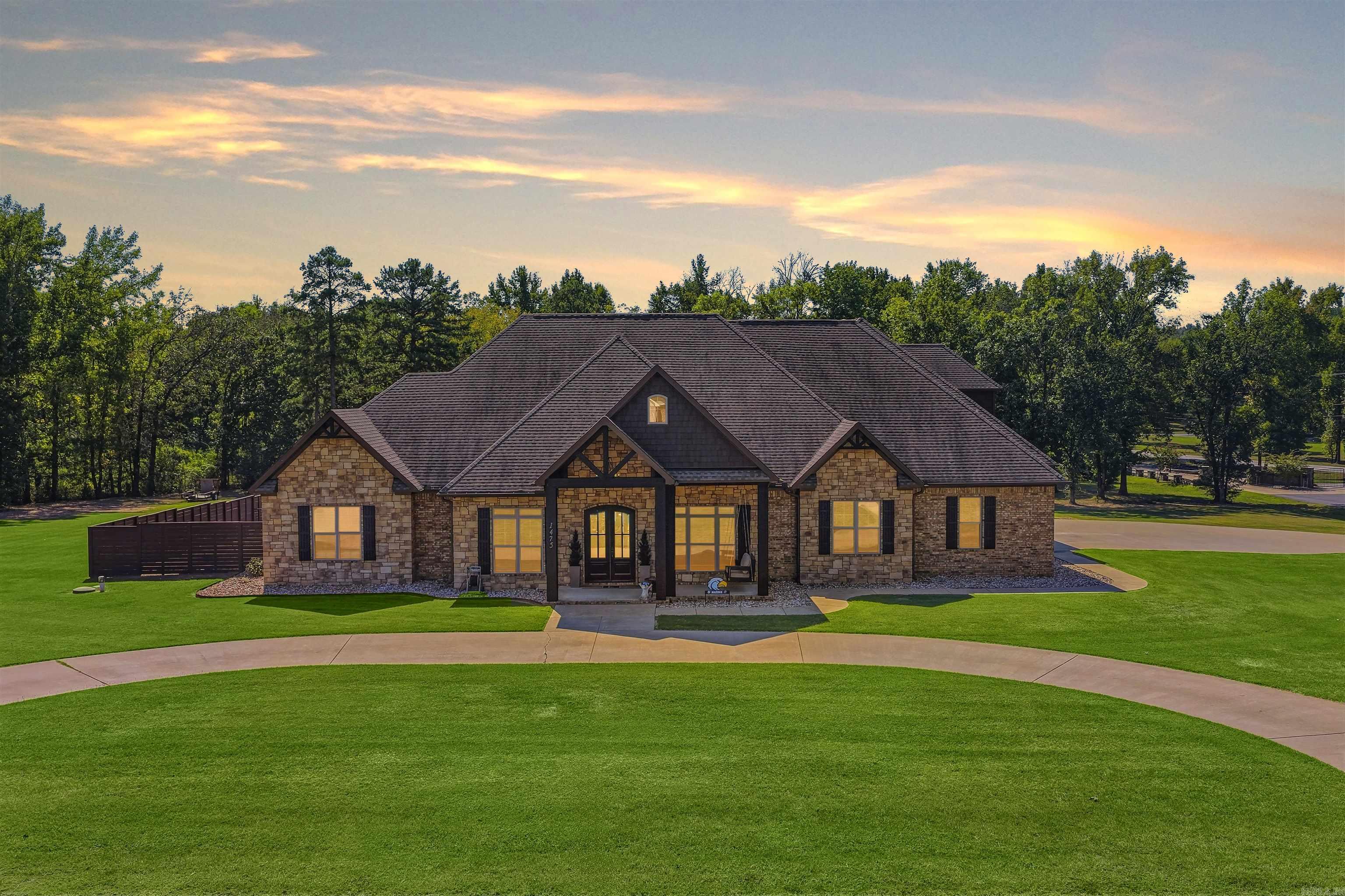 1475 Northwoods Estates Drive — photo