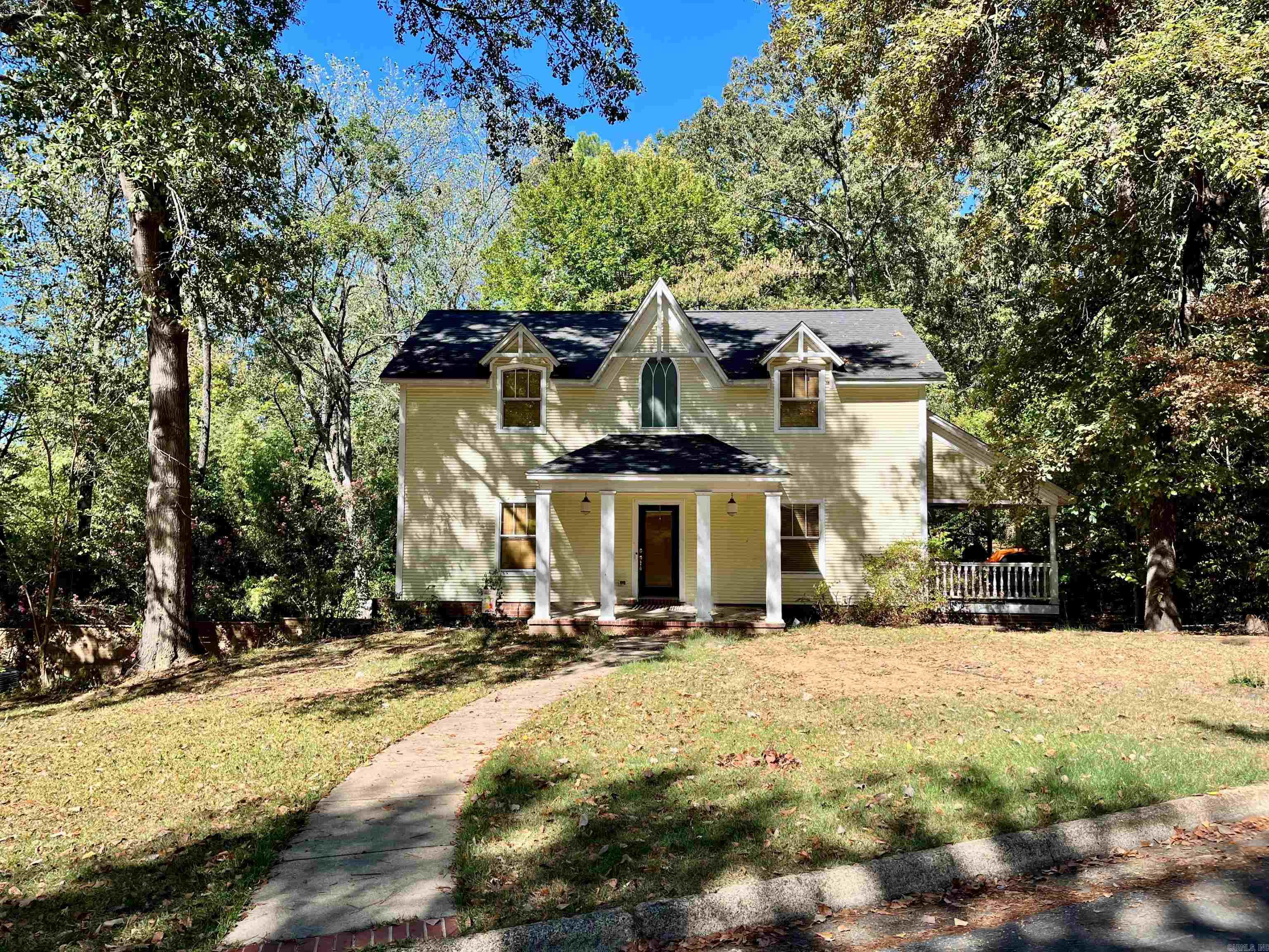 1009 Evergreen Drive — photo