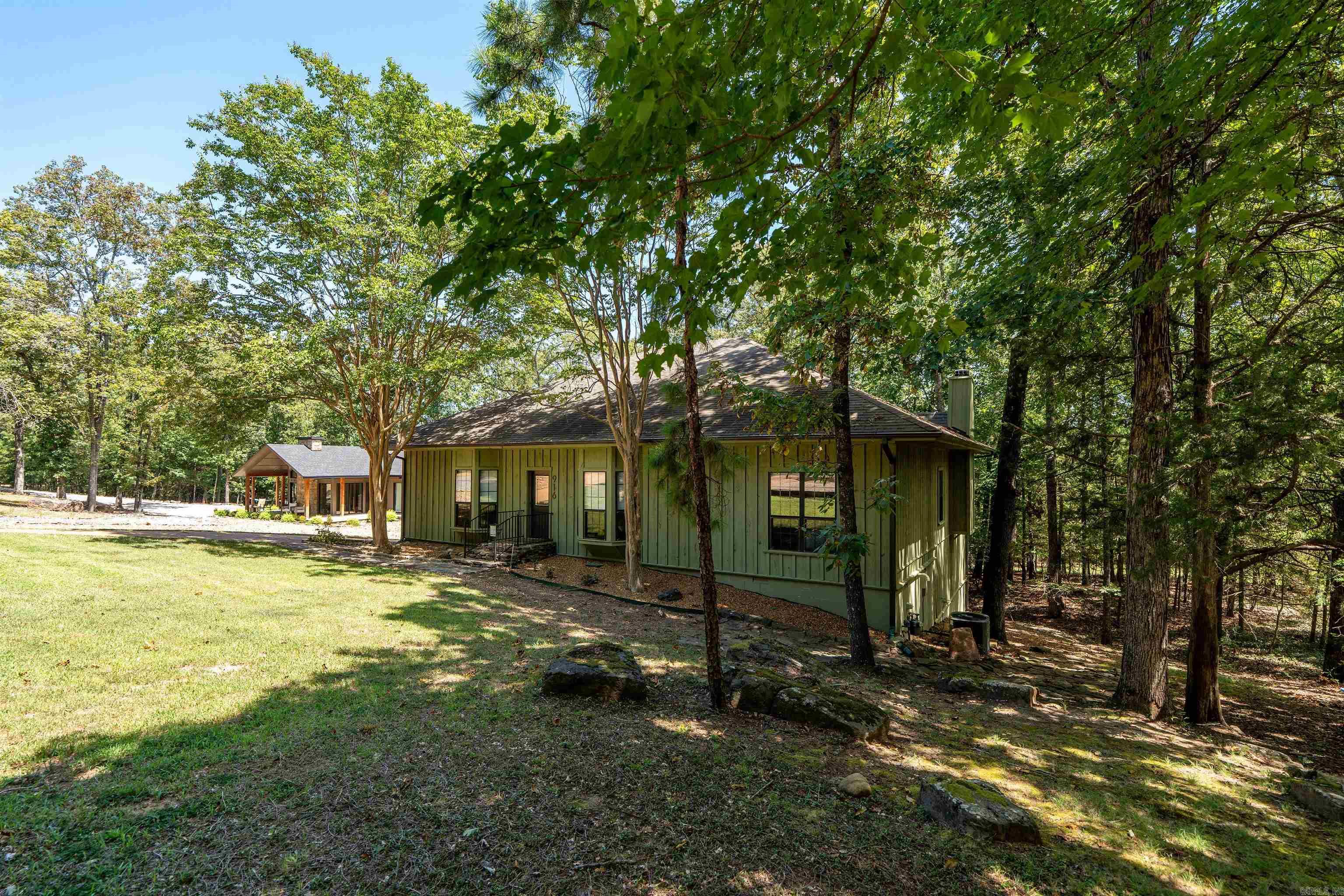 916 Sugar Maple Drive — photo