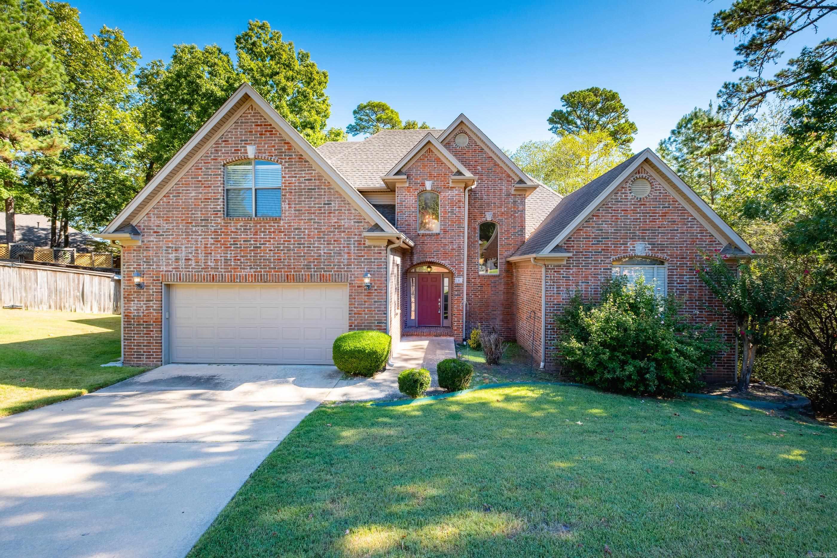 8 Sawgrass Court — photo
