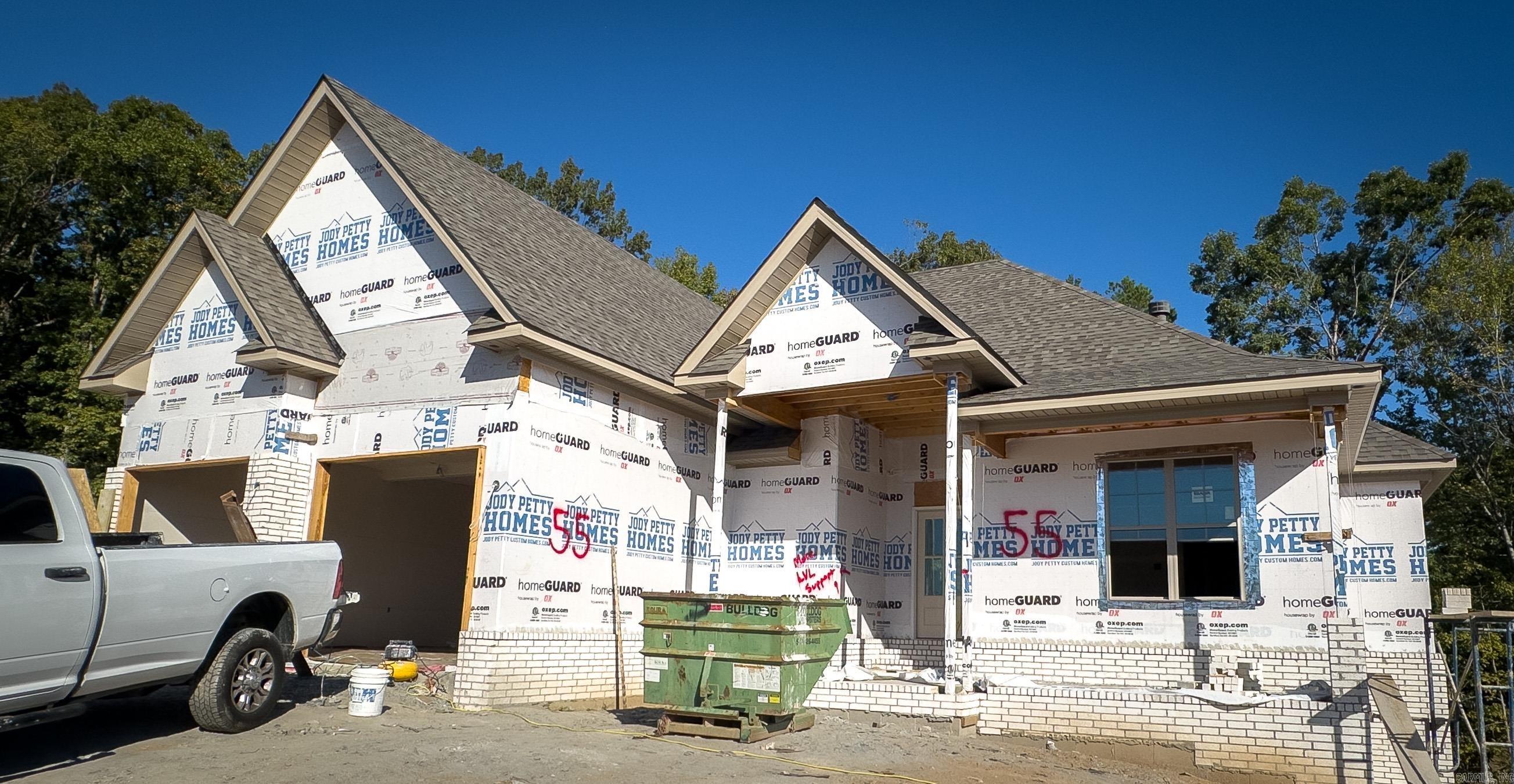 4090 Marshall Way — photo