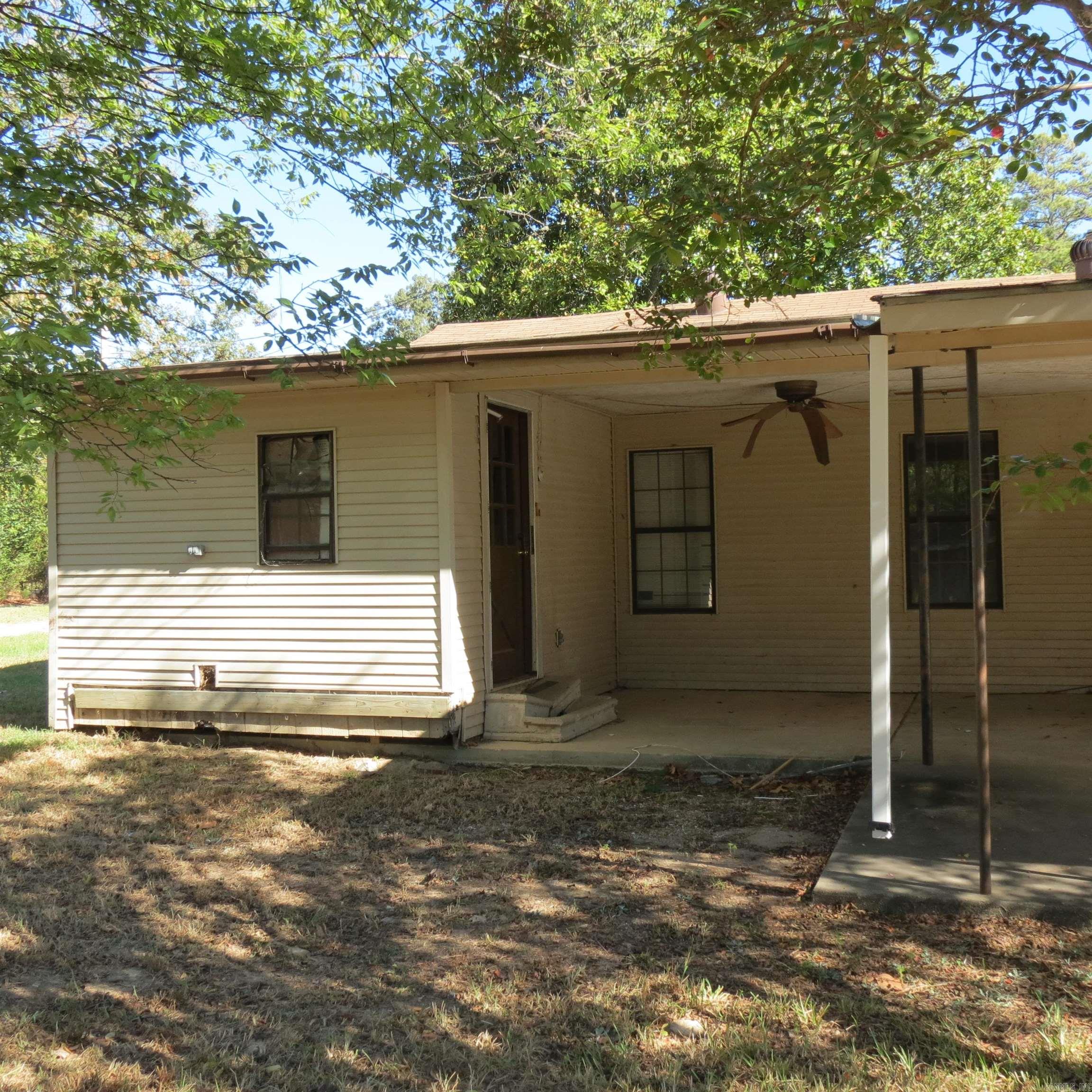1701 W Pine, Warren, AR 71671 — photo 3