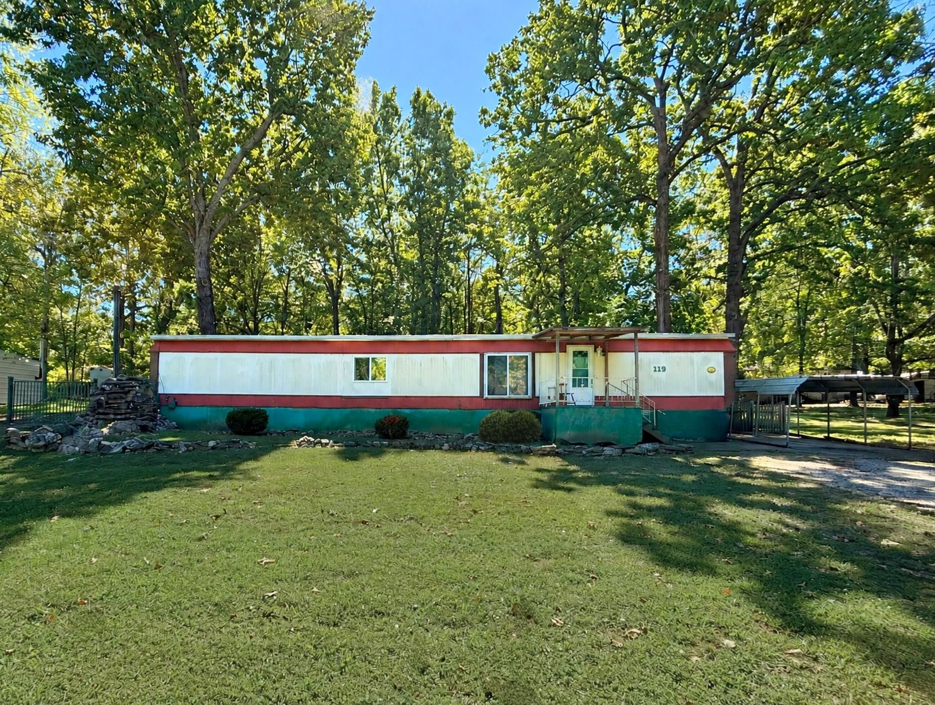 115 N Circle Drive — photo