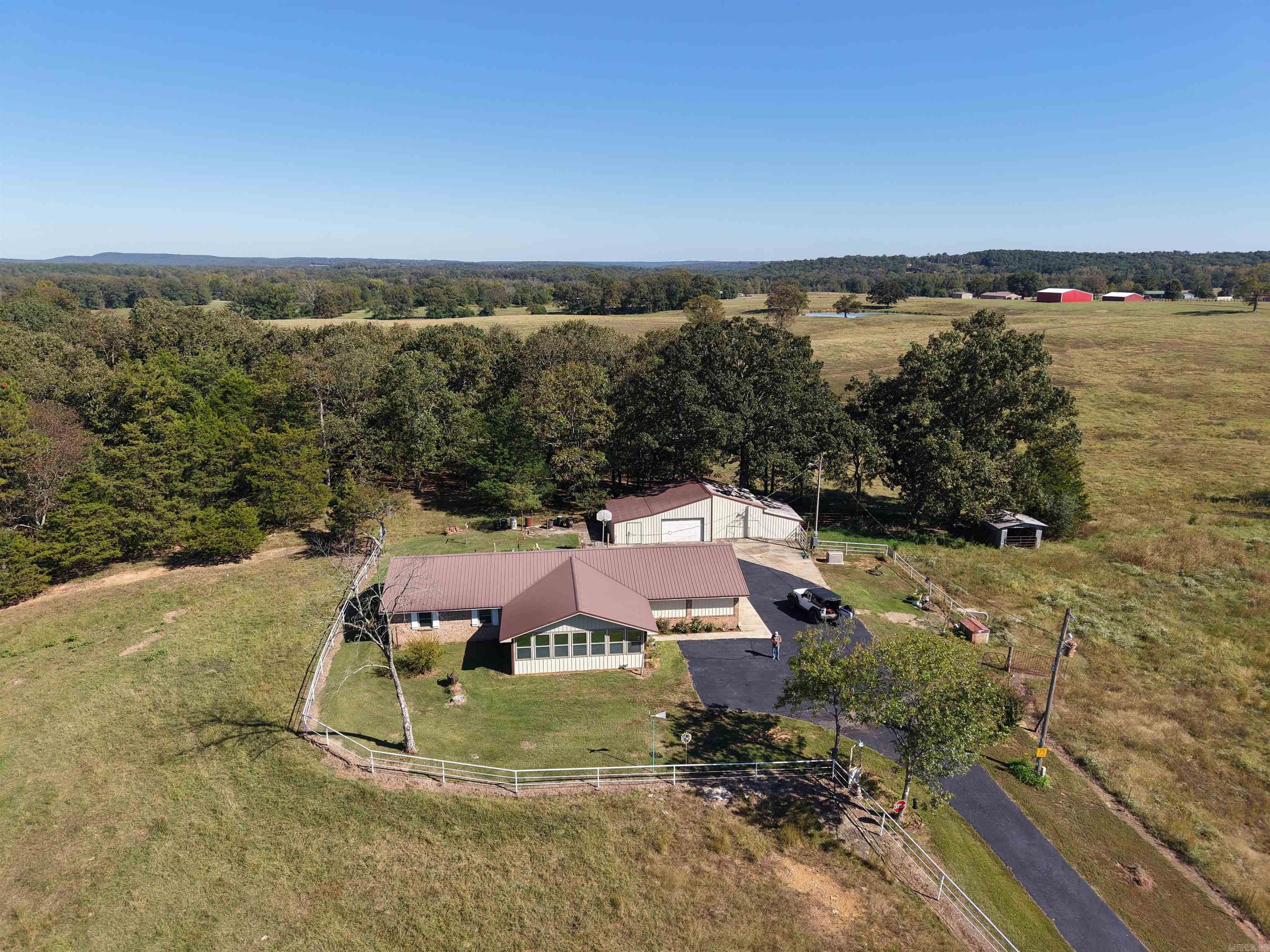 1512 Shelton Road — photo