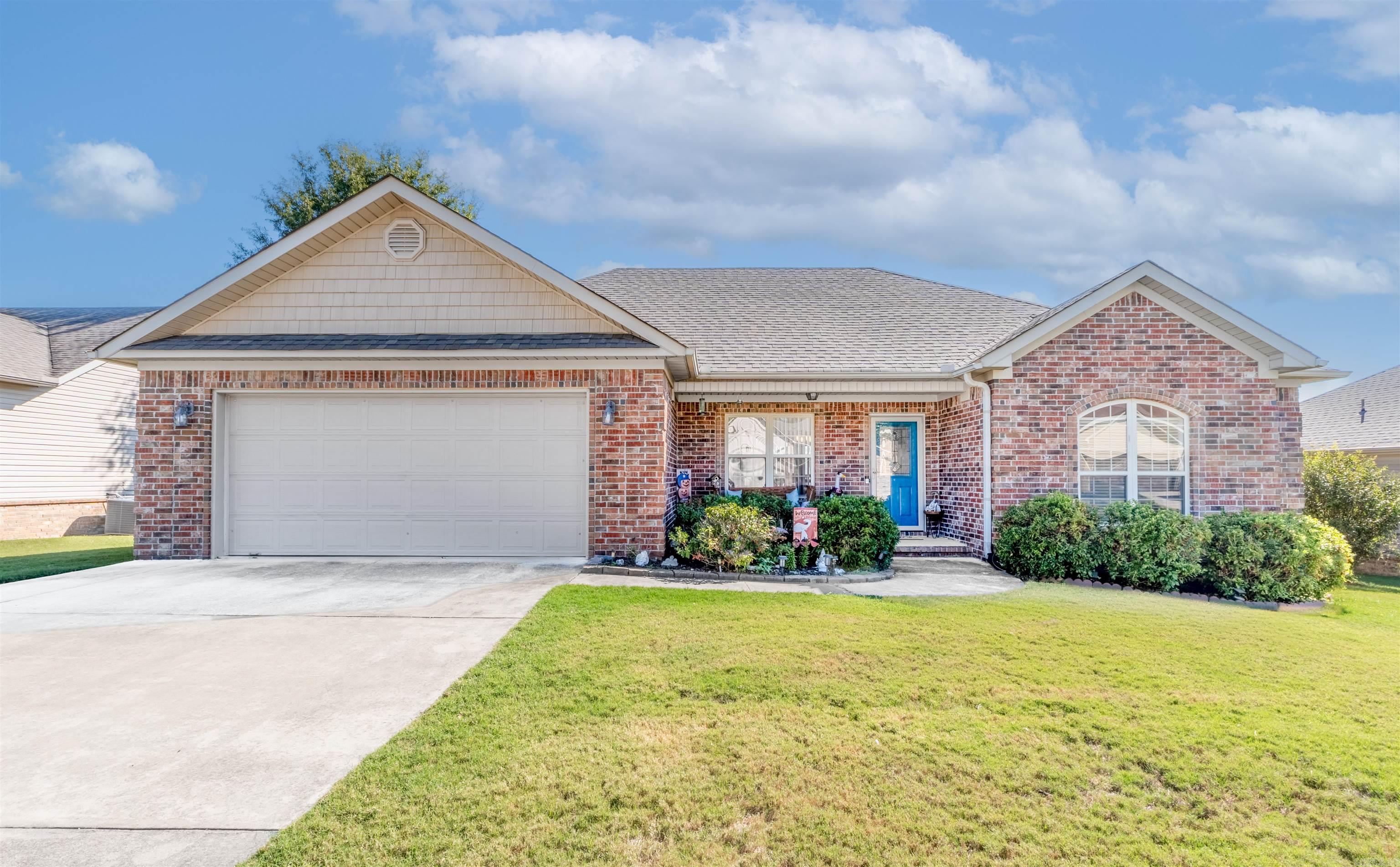 62 Lariat Drive — photo