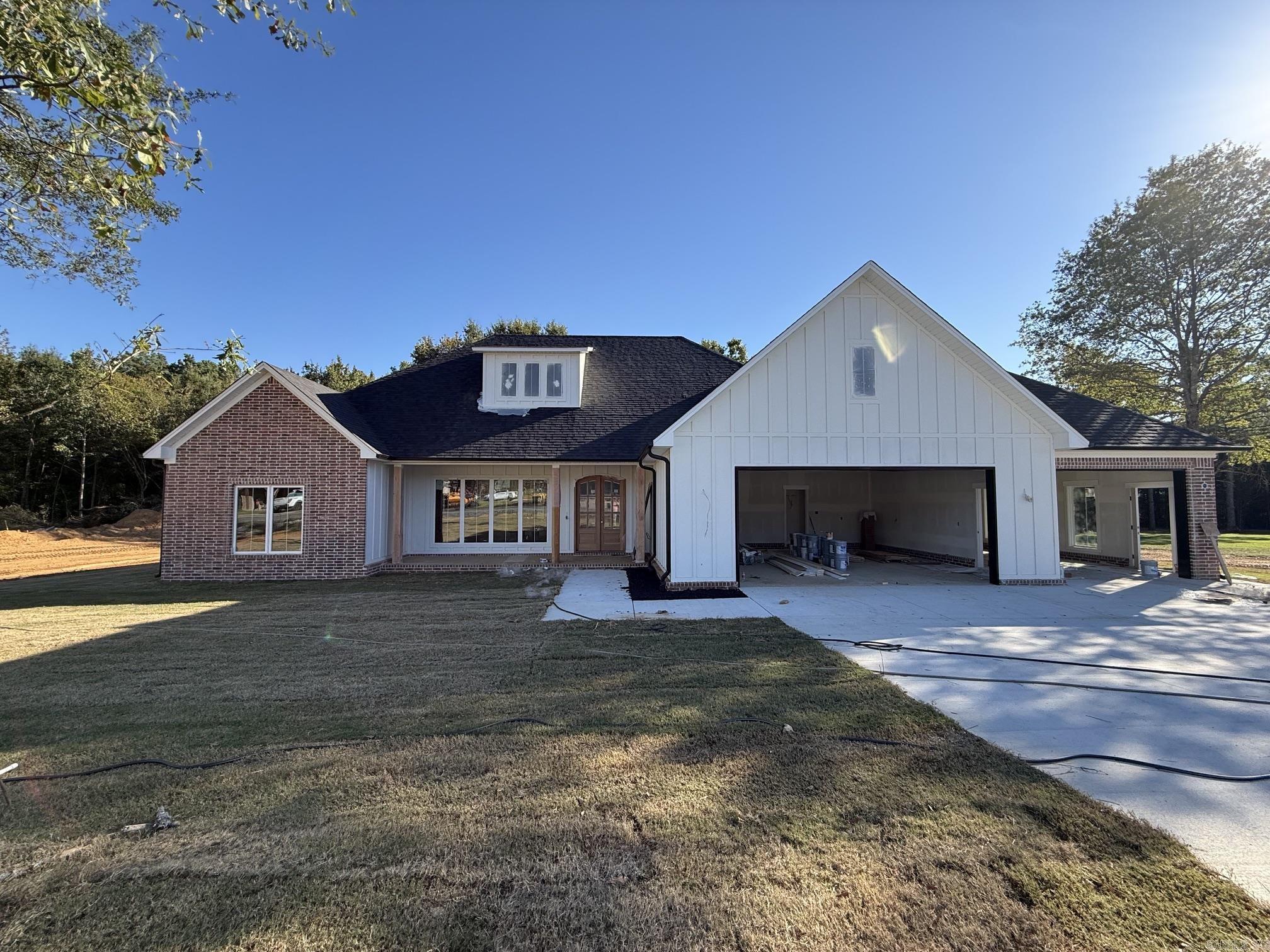 60 Ules Watson Drive — photo