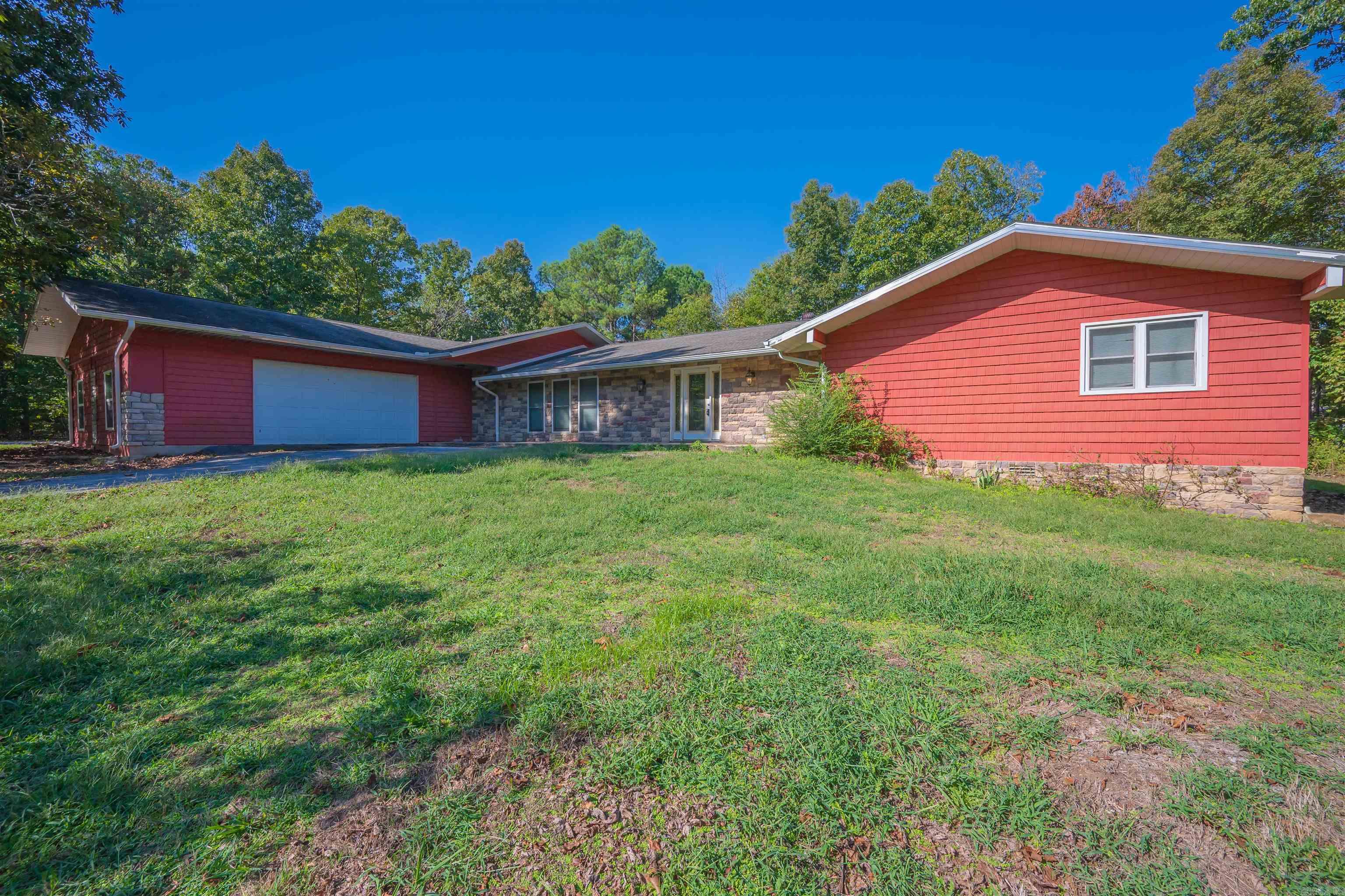 22 Nioka Drive — photo