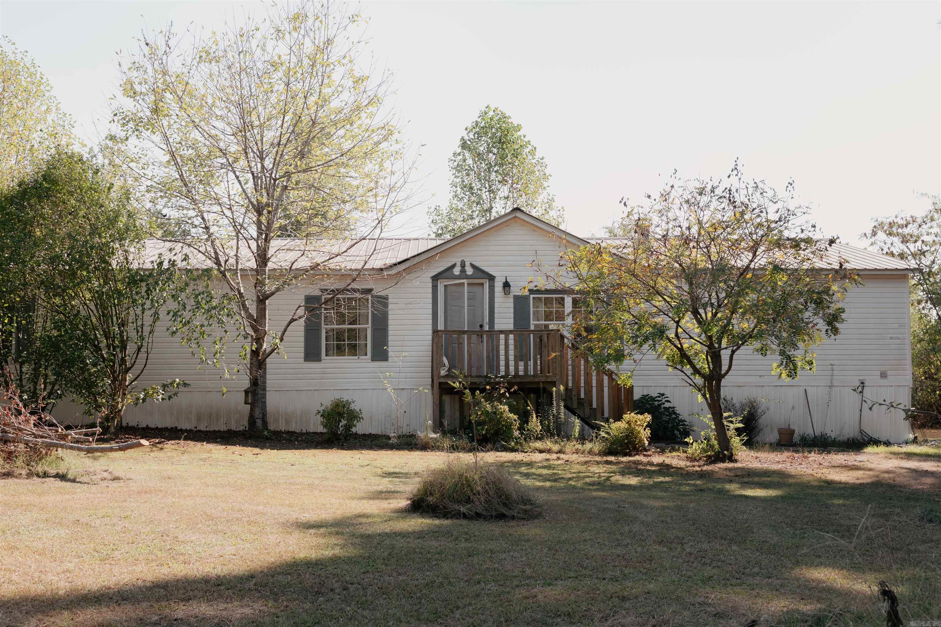 533 Sunset Circle — photo