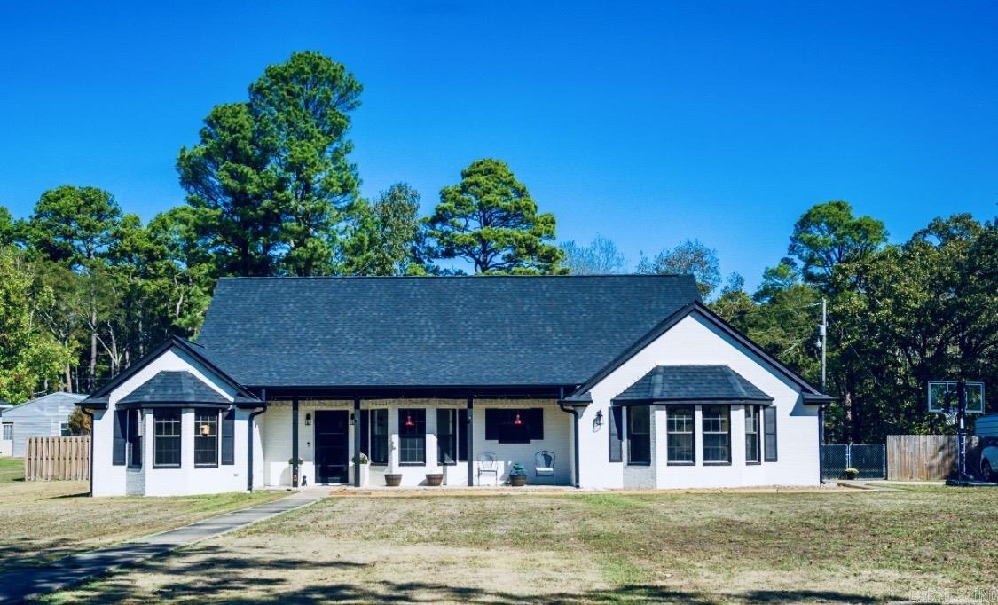 2308 Midland Drive — photo