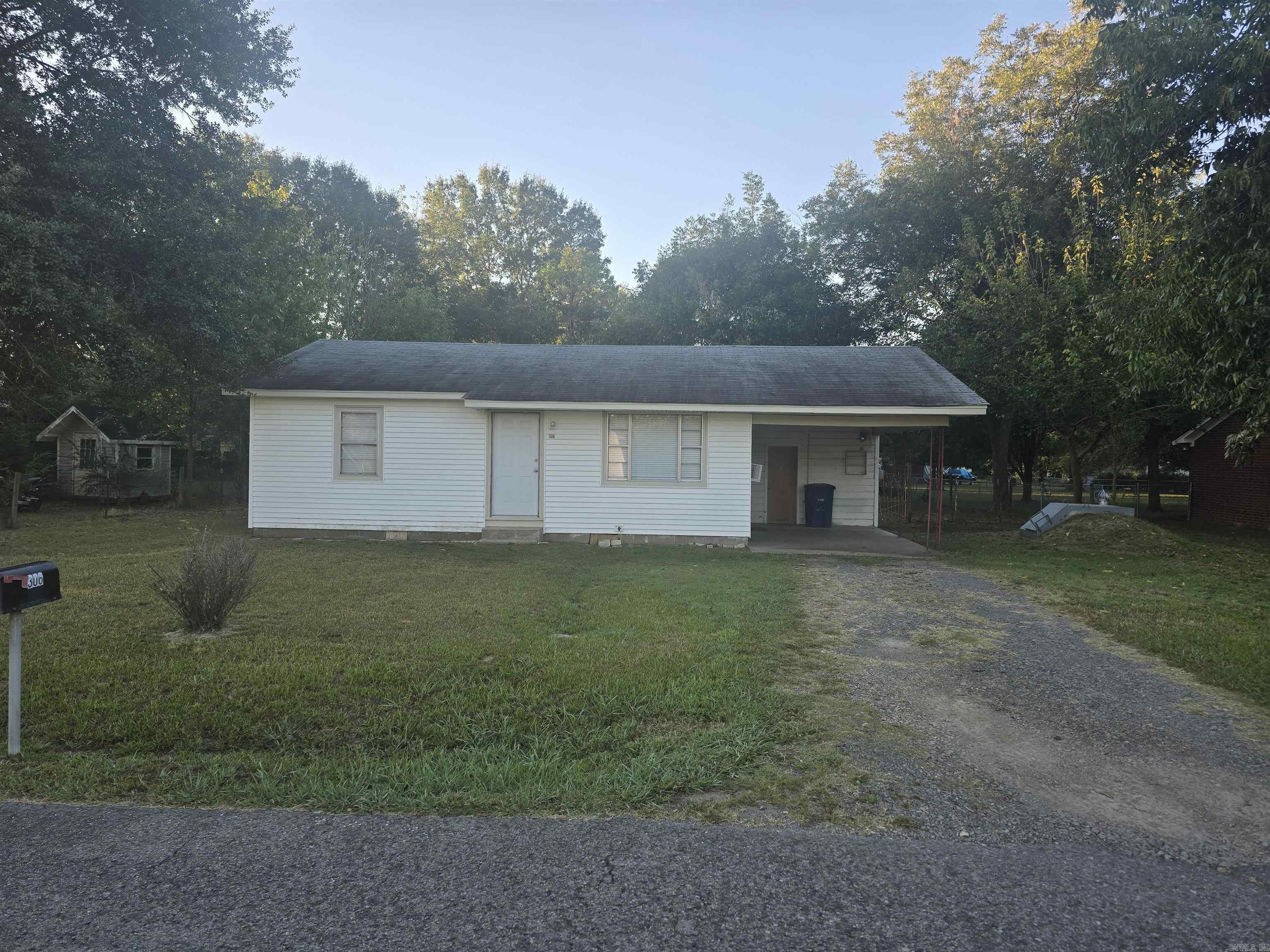 306 E Mississippi Street, Beebe, AR 72012 — photo 2