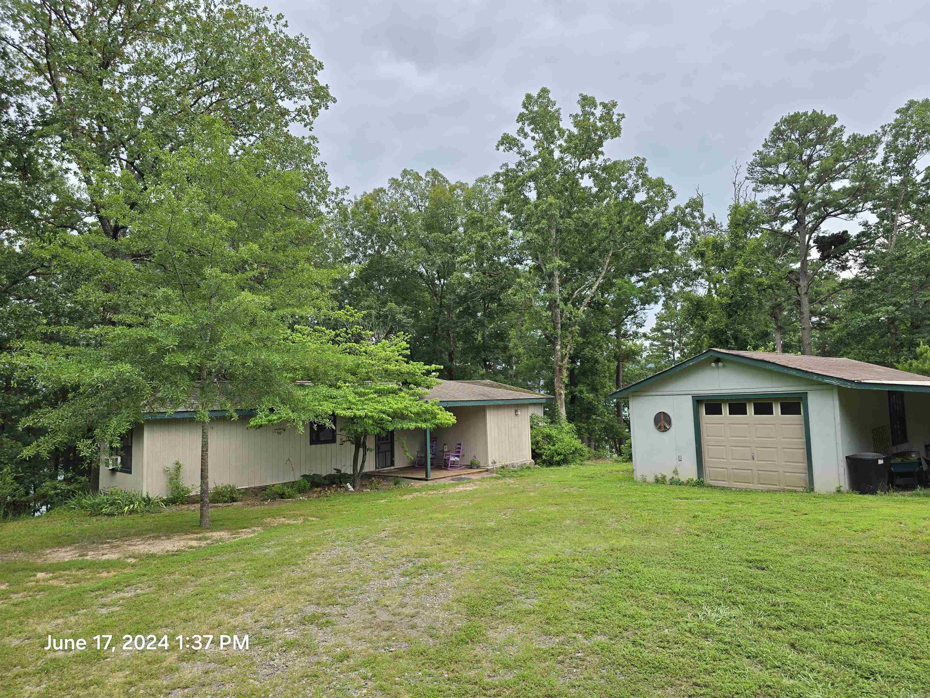 1187 Sills Peninsula Road — photo