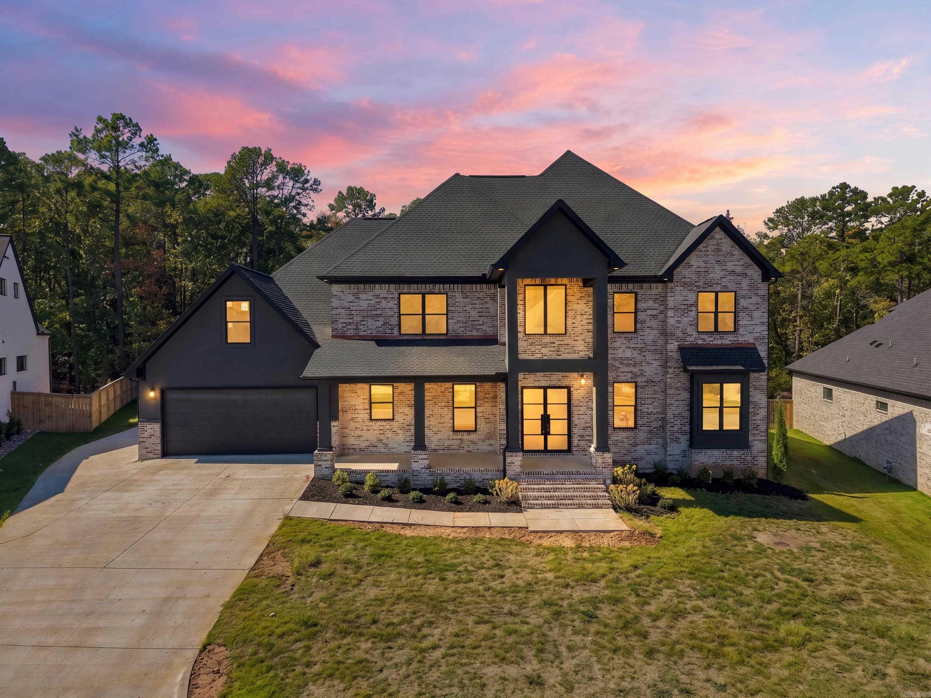 210 Abington Circle — photo
