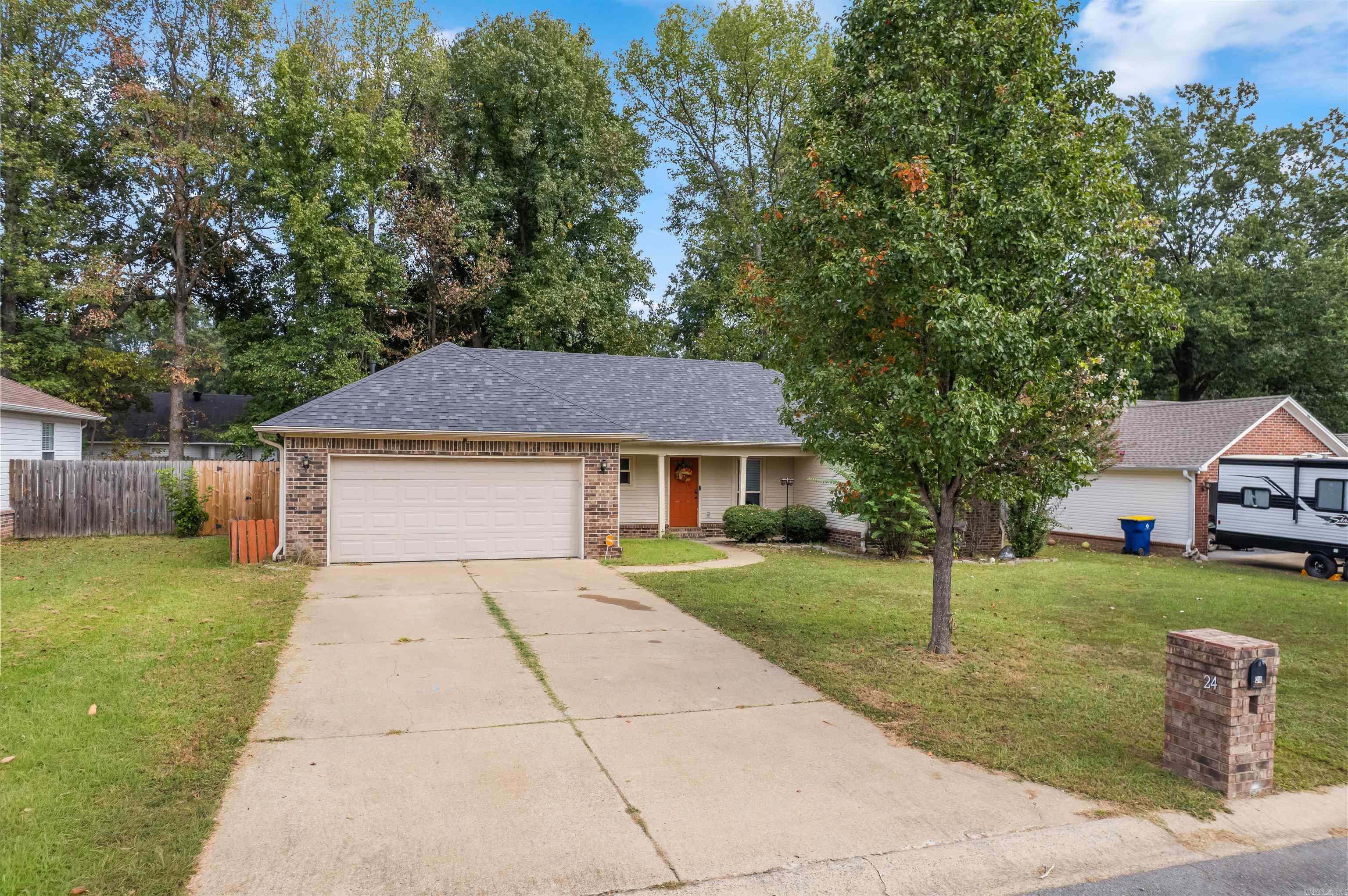 24 Stonehaven Drive — photo