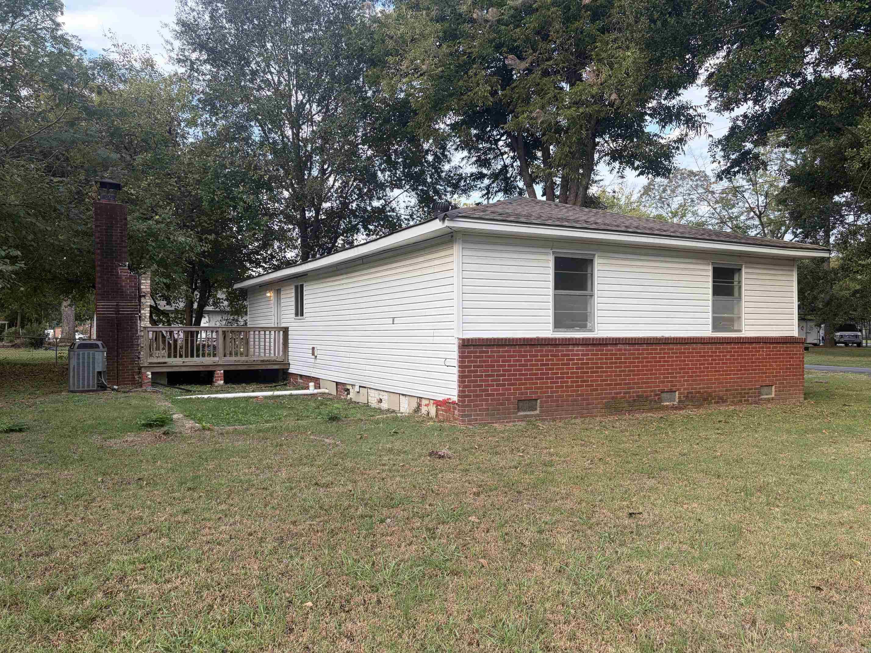 204 E College Street, Beebe, AR 72012 — photo 3