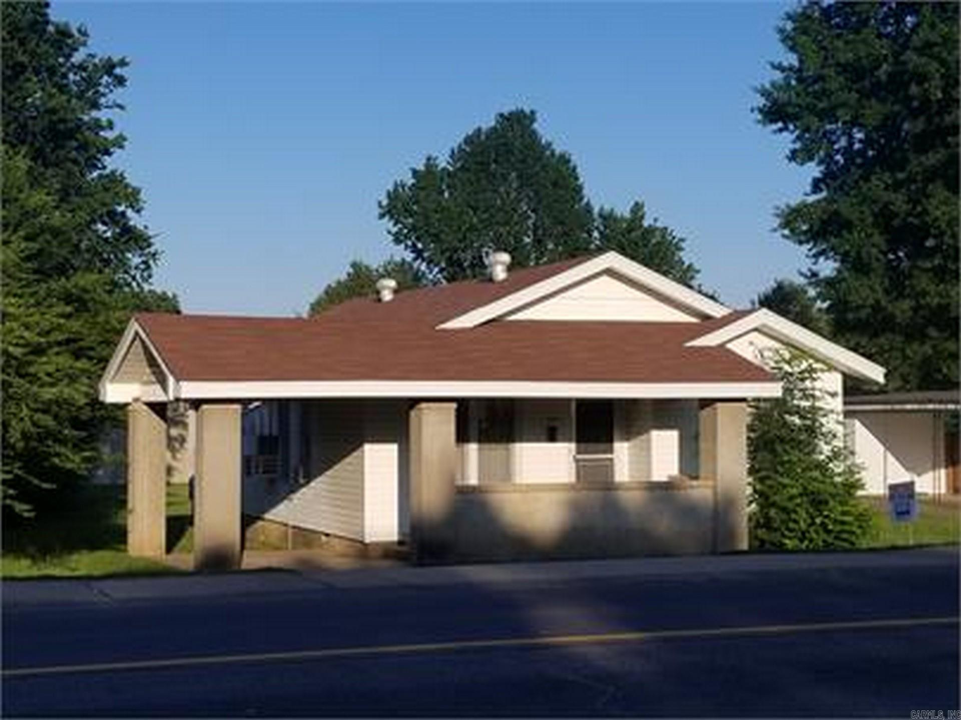 319 S Rogers Street — photo