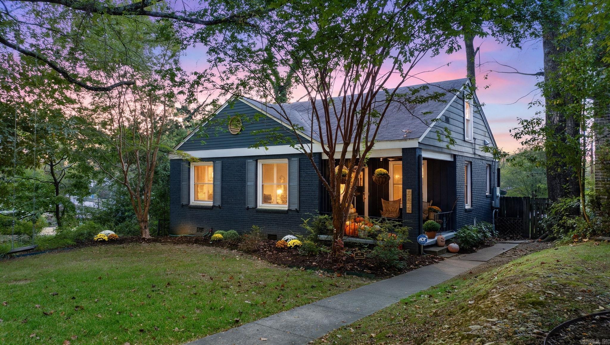 5419 Southwood Road — photo