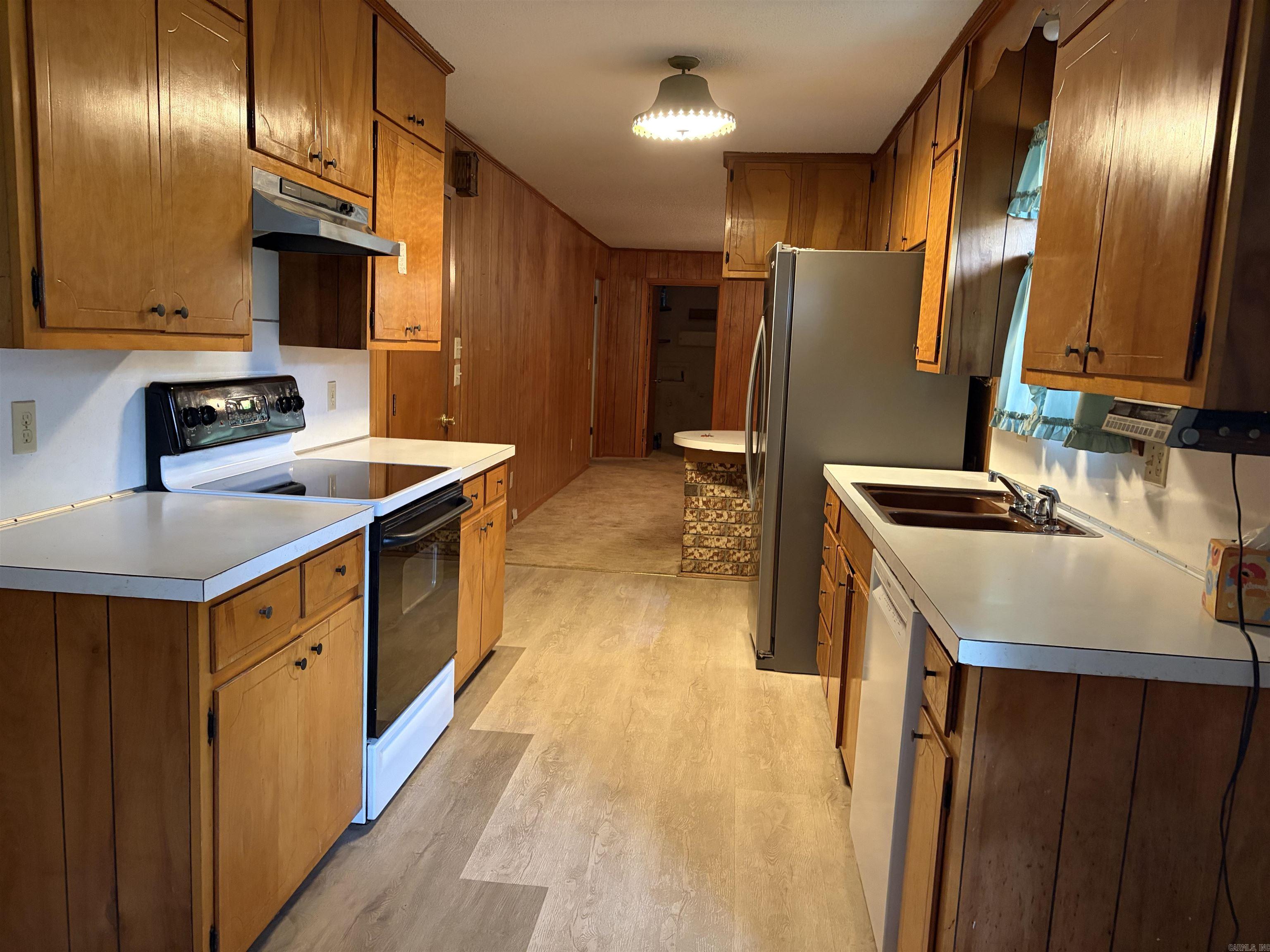 109 Apache, Searcy, AR 72143 — photo 2
