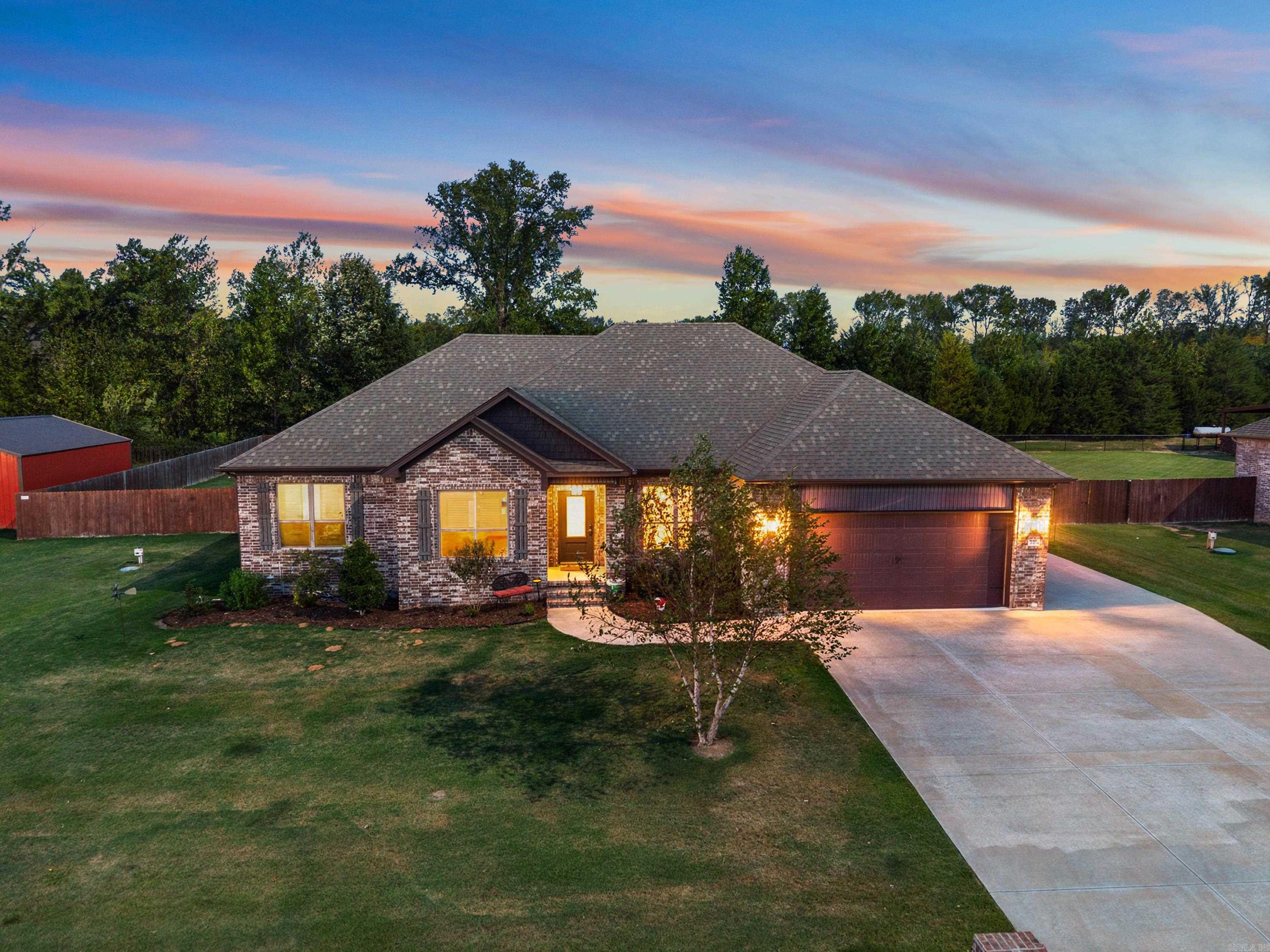 225 Mayberry Drive — photo
