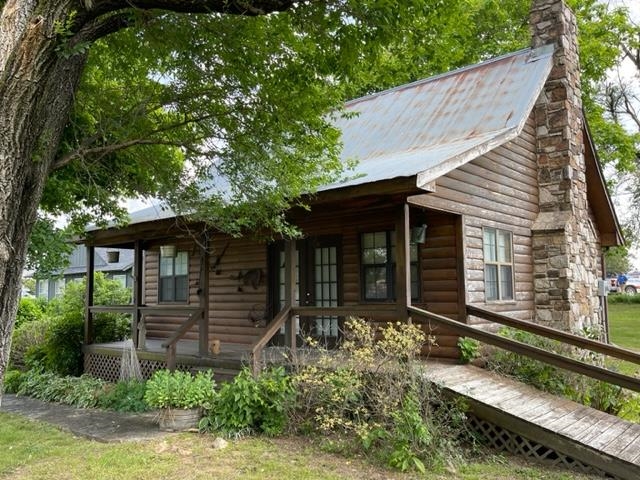 647 Ash Flat Drive — photo