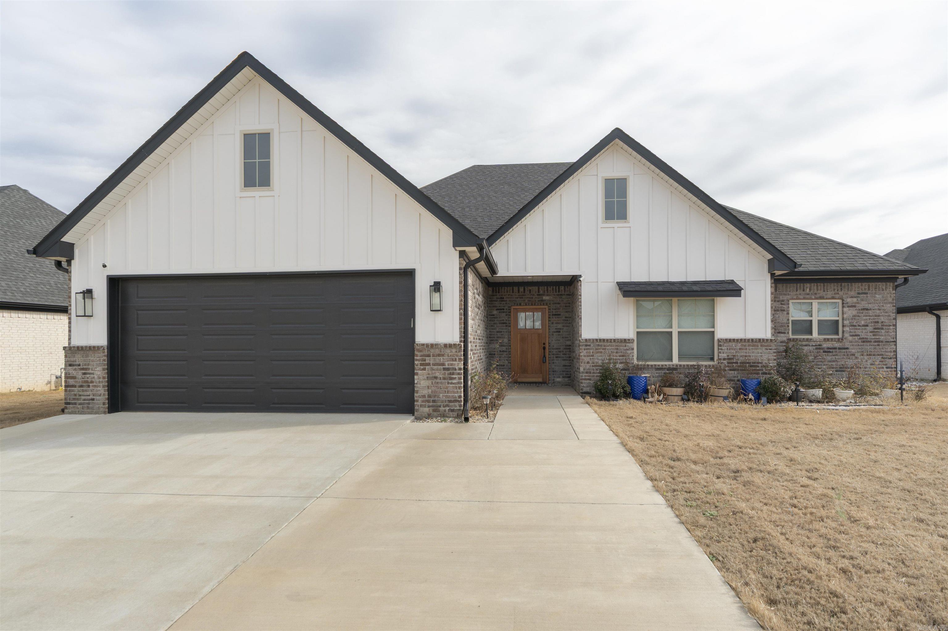 115 Corniche Lane, Maumelle, AR 72113 | Realty.com